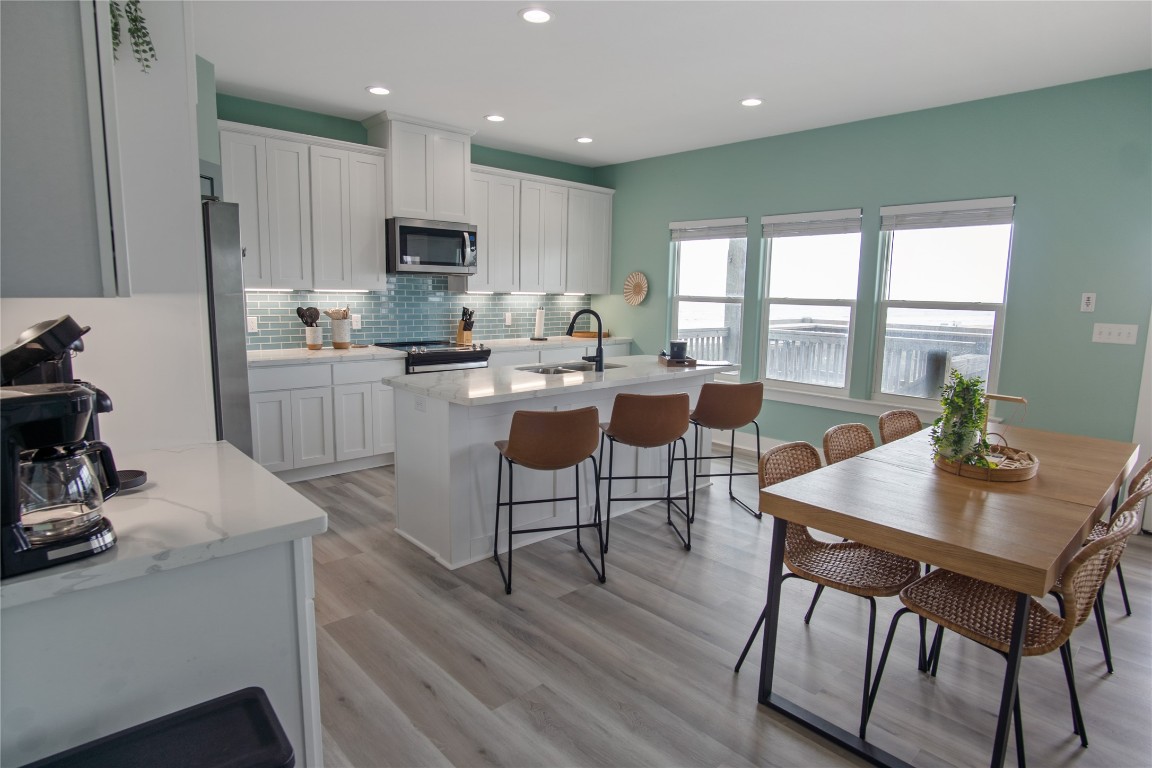 812 S Crystal Beach Road Property Photo 9