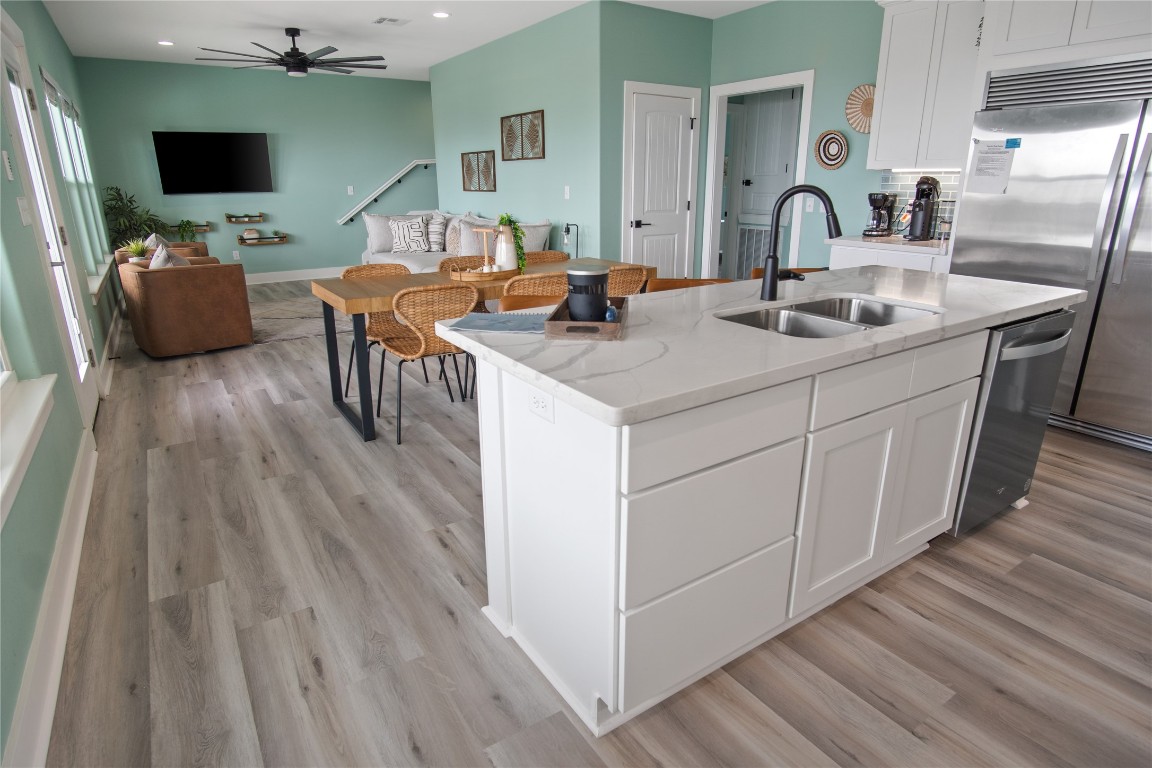 812 S Crystal Beach Road Property Photo 14