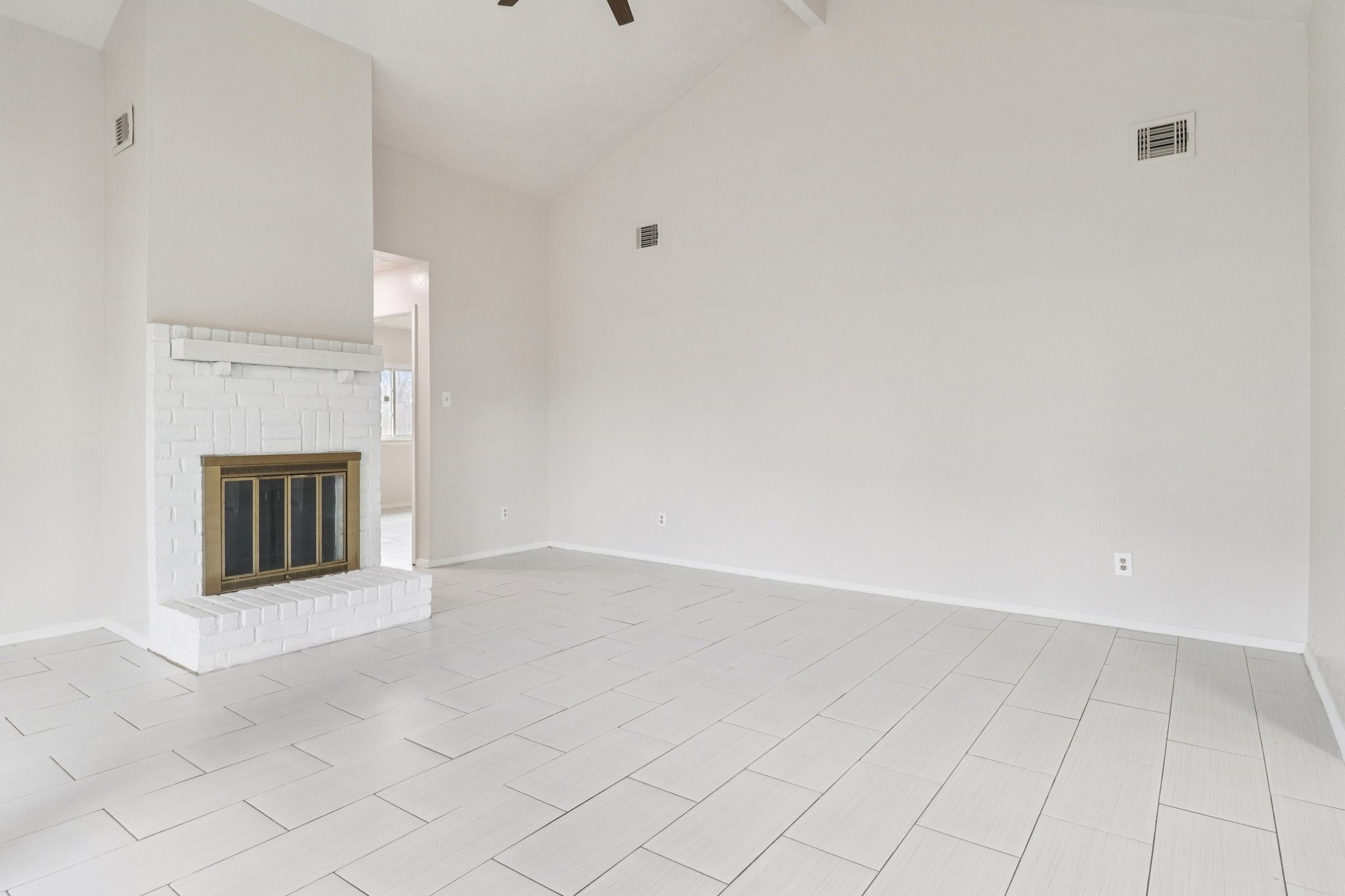 14067 Towneway Drive Property Photo 8