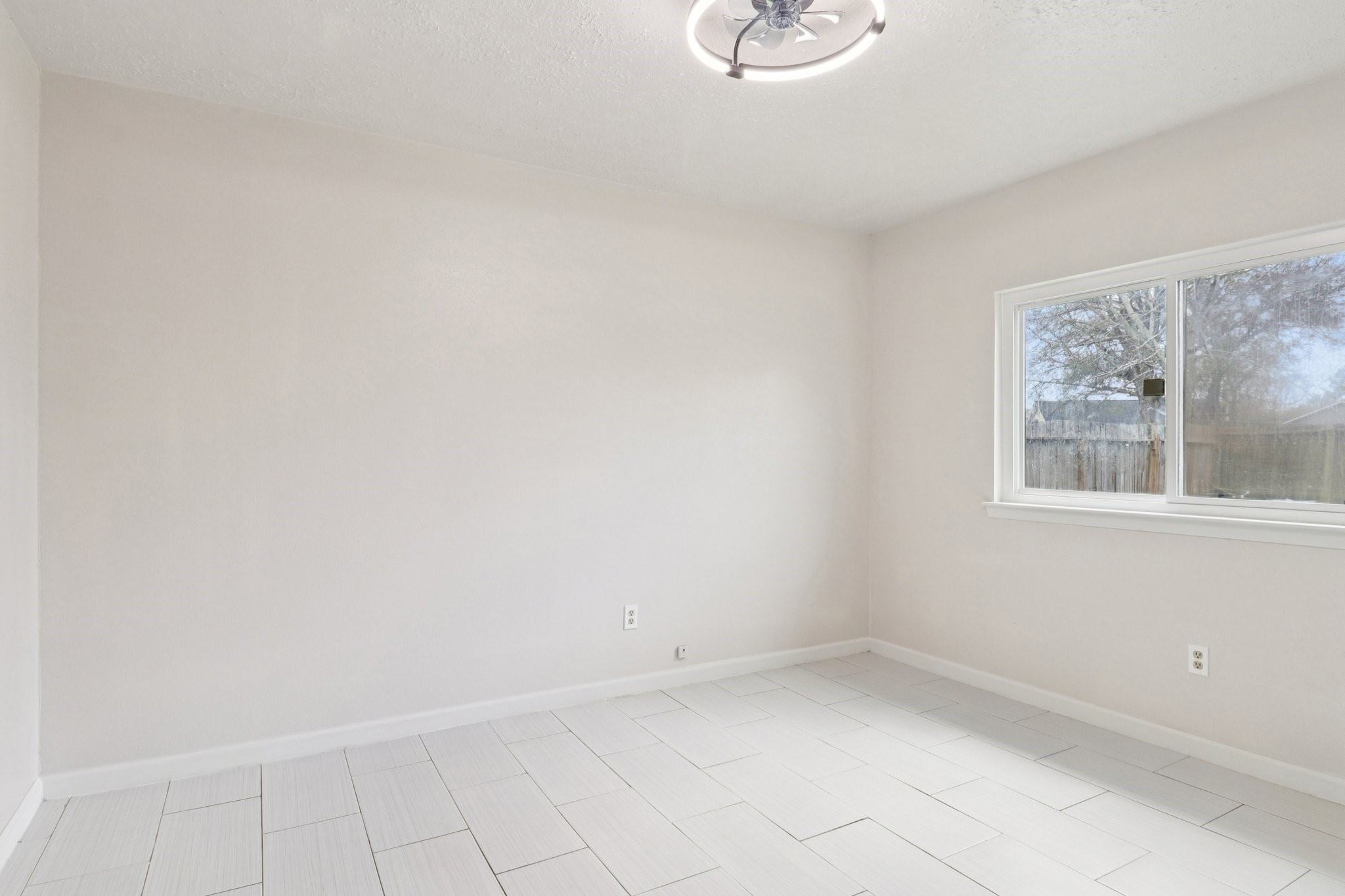 14067 Towneway Drive Property Photo 15