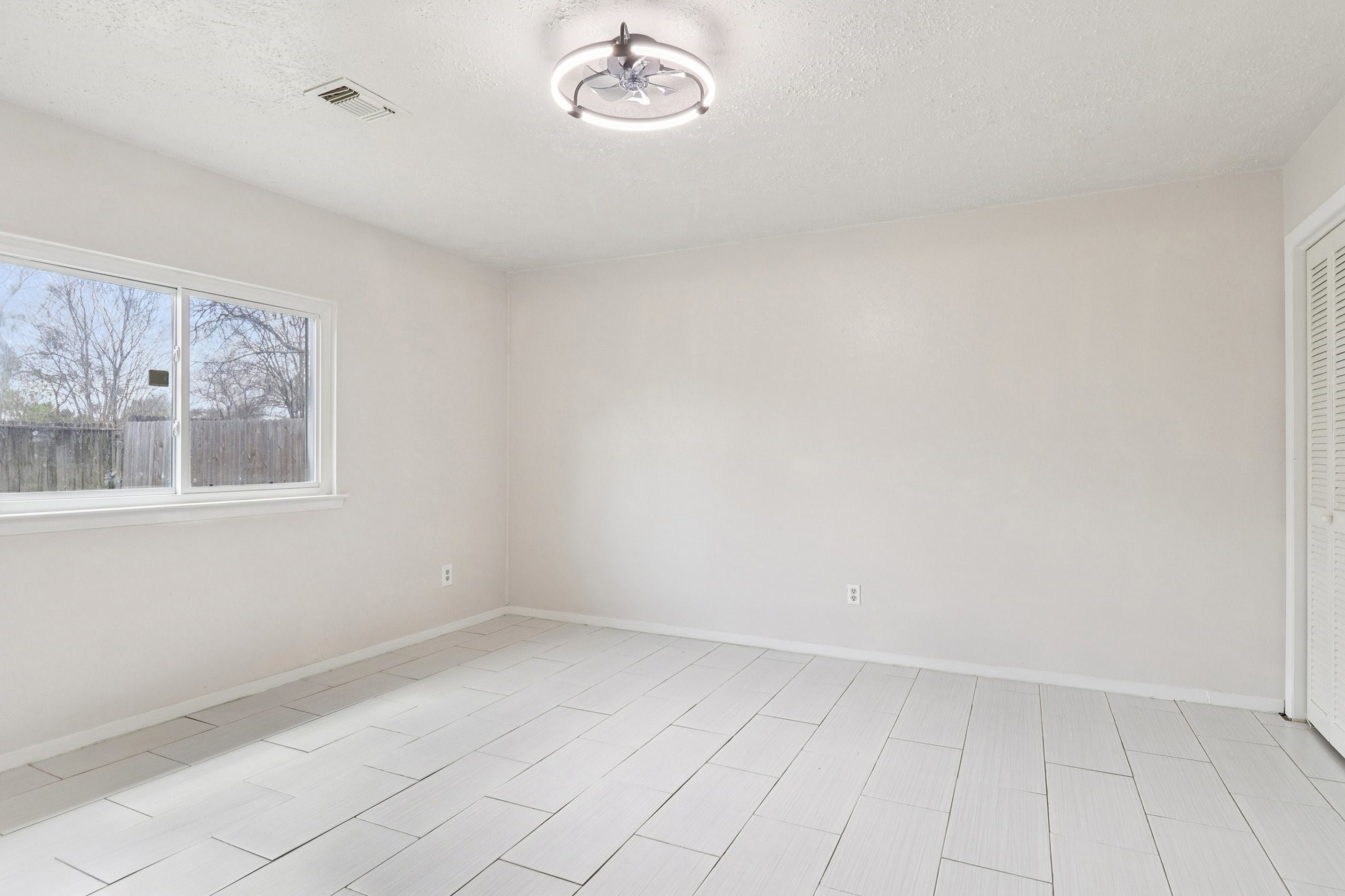 14067 Towneway Drive Property Photo 19