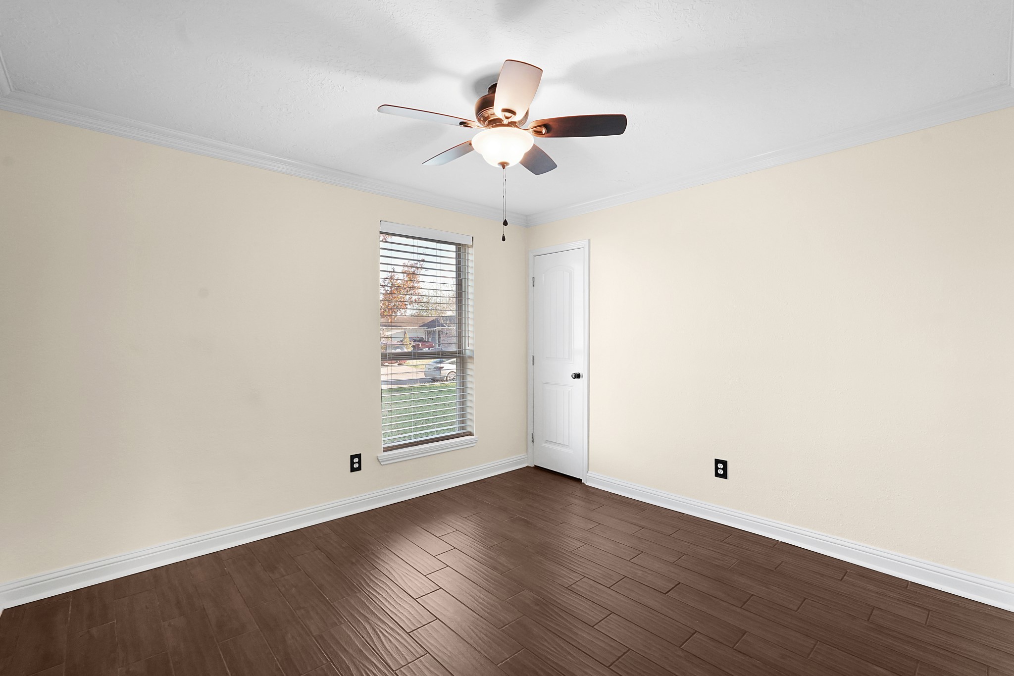 11611 Burlwood Drive Property Photo 8