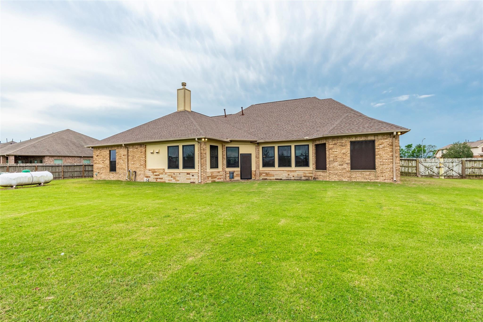 4827 Magnolia Bend Drive, Rosharon Tx 77583 Property Photo 7