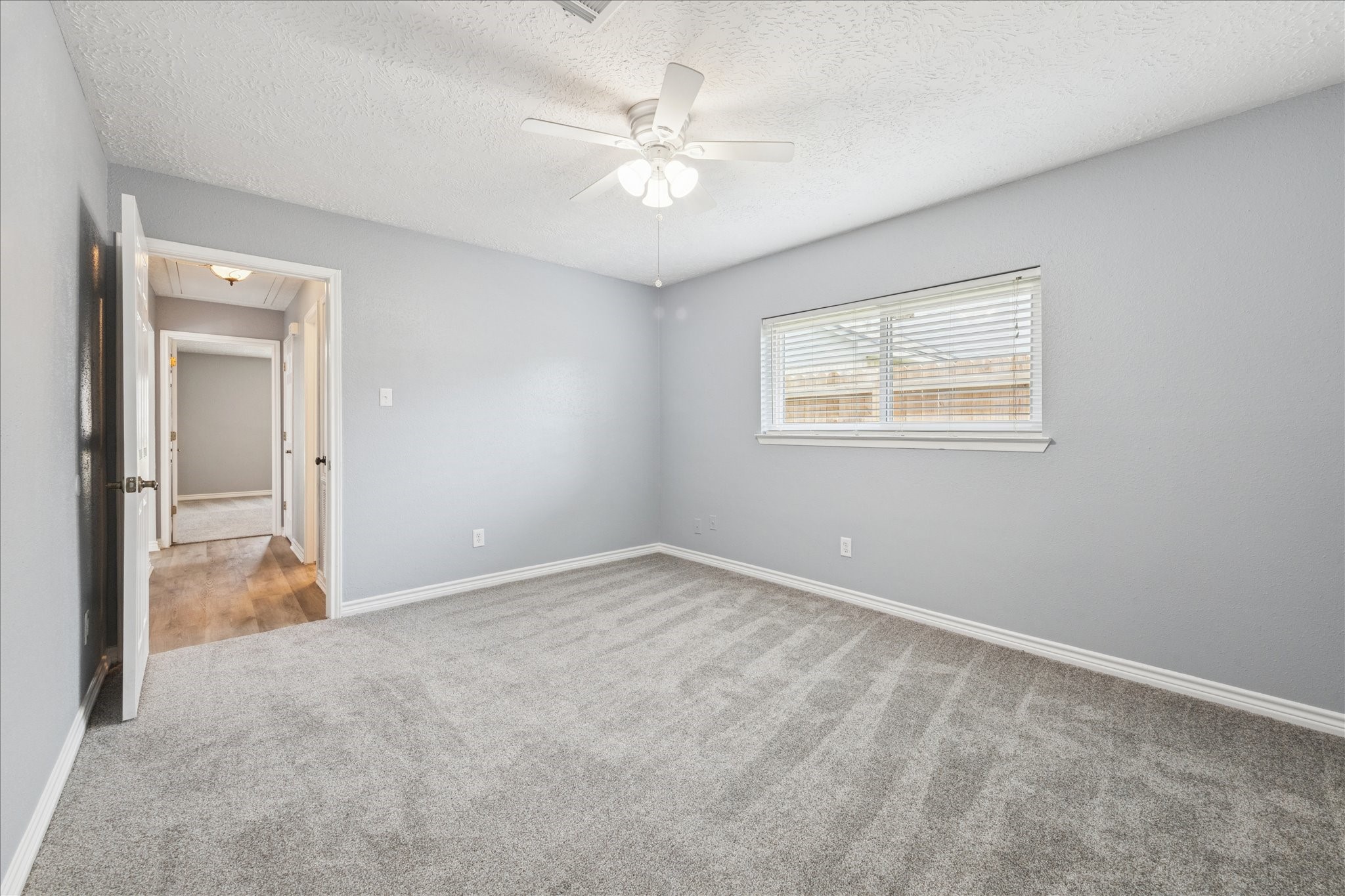 320 Creek Bend Drive Property Photo 26