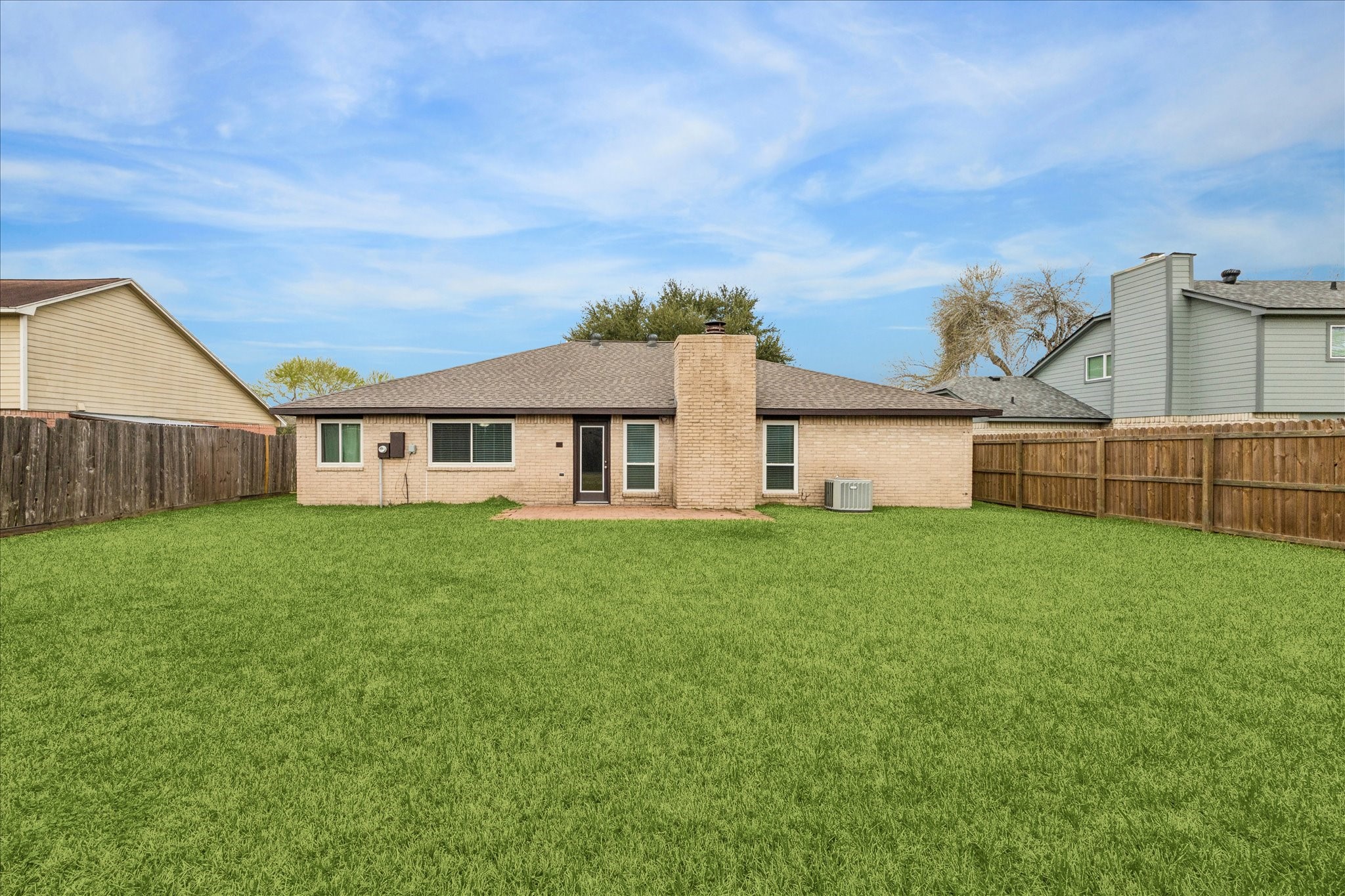 320 Creek Bend Drive Property Photo 28