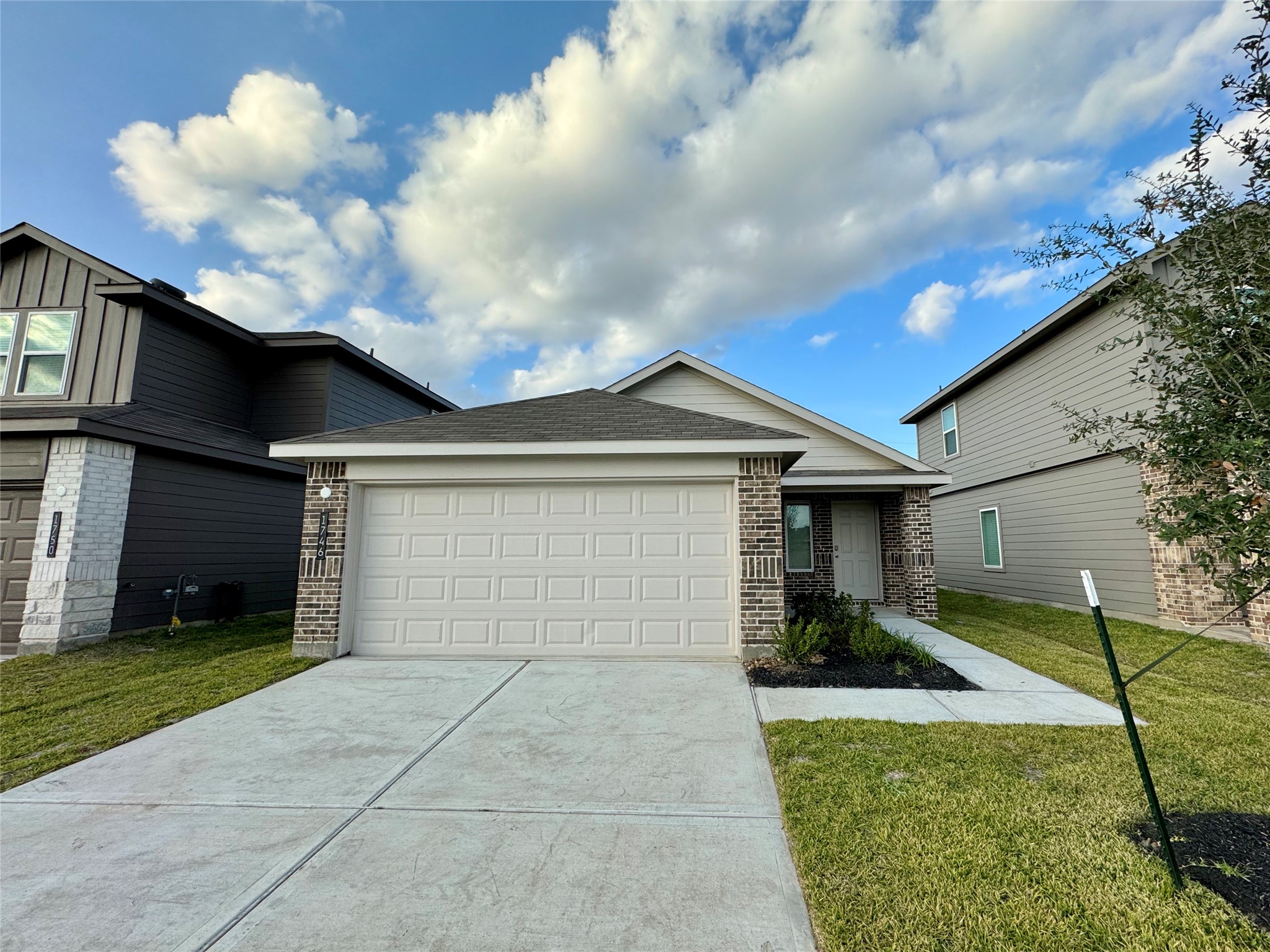 1746 Windstone Ridge Dr Property Photo 1