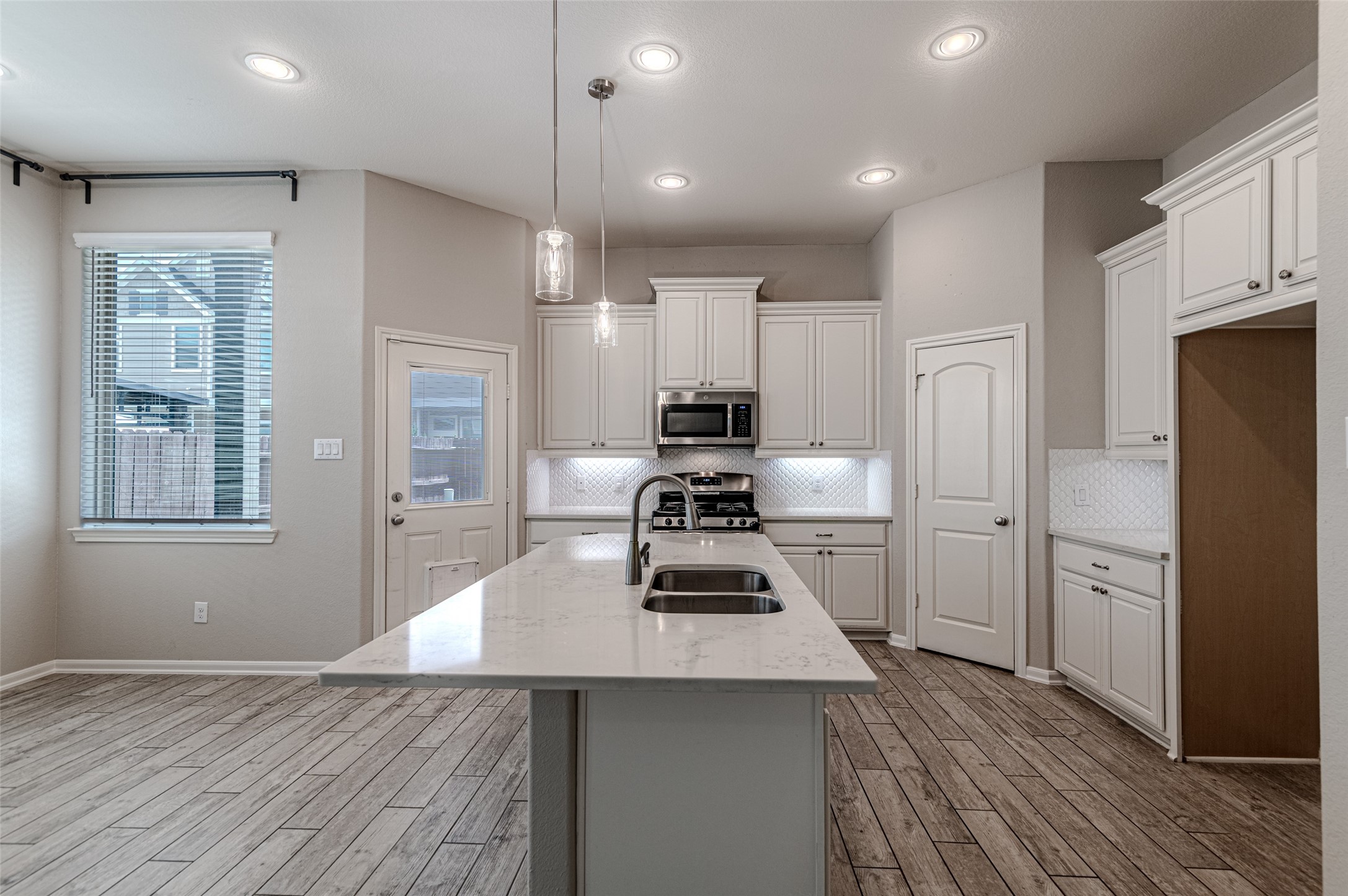 5543 Purple Meadow Lane Property Photo 15