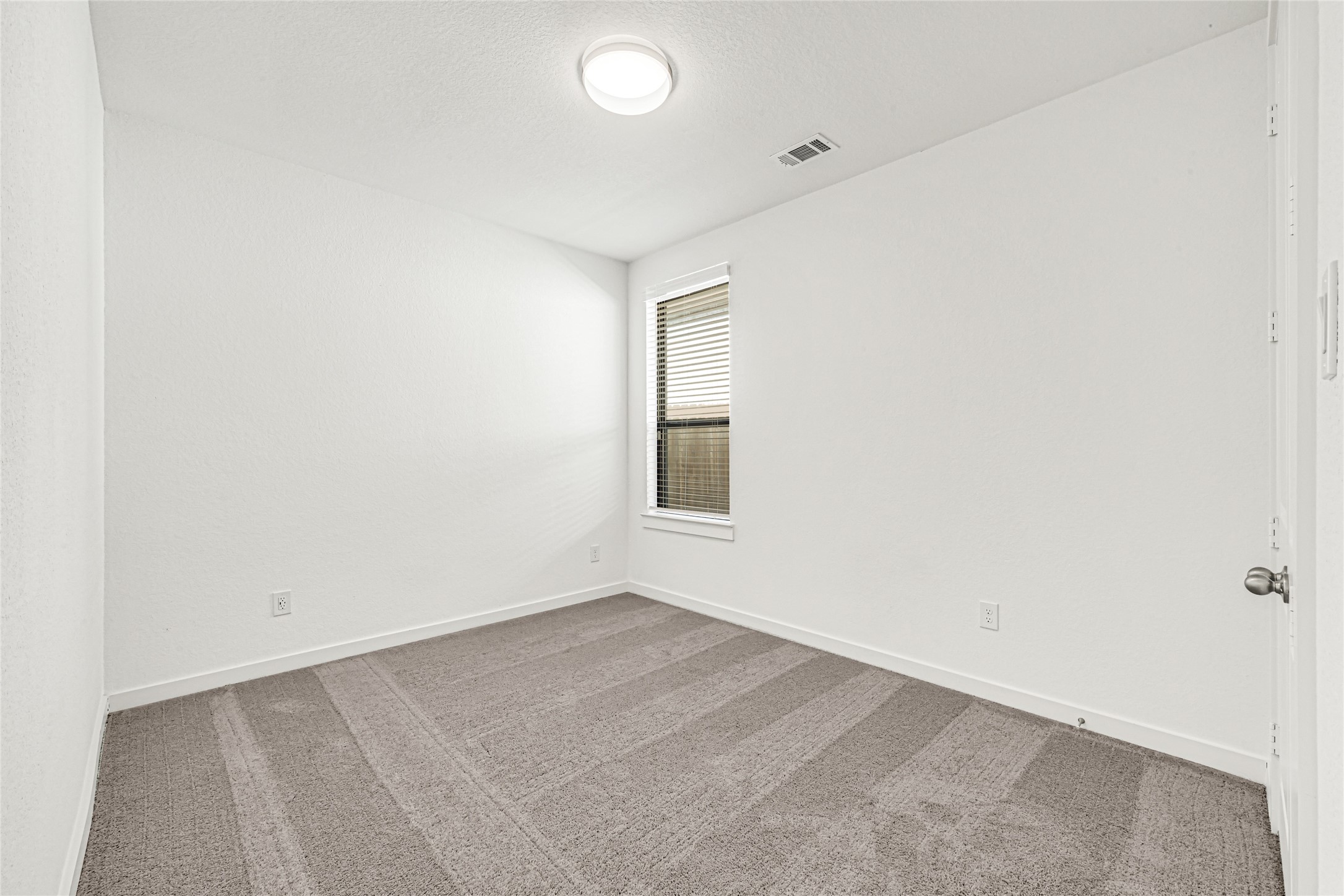 12331 Palmetto Dr Property Photo 10
