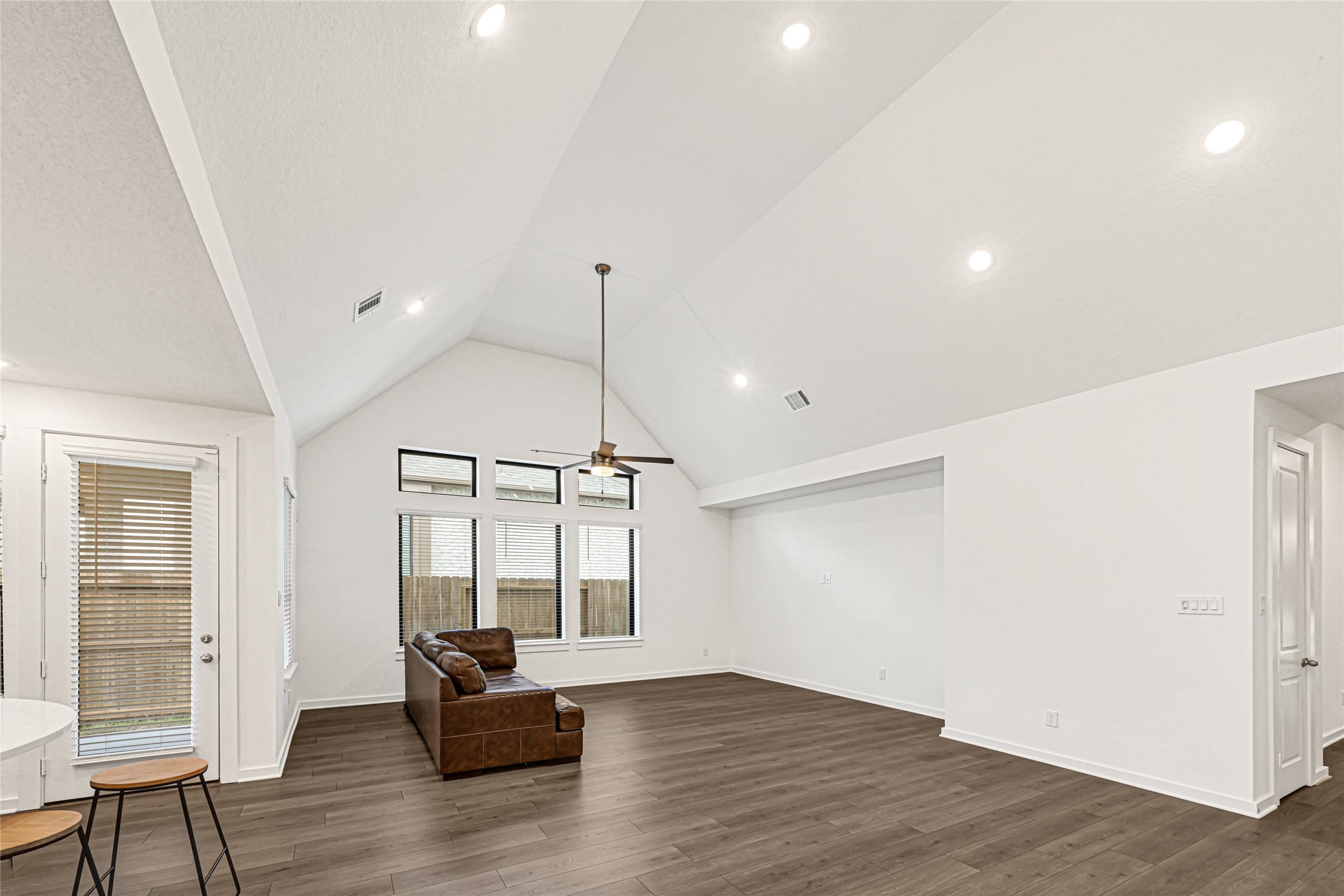 12331 Palmetto Dr Property Photo 15