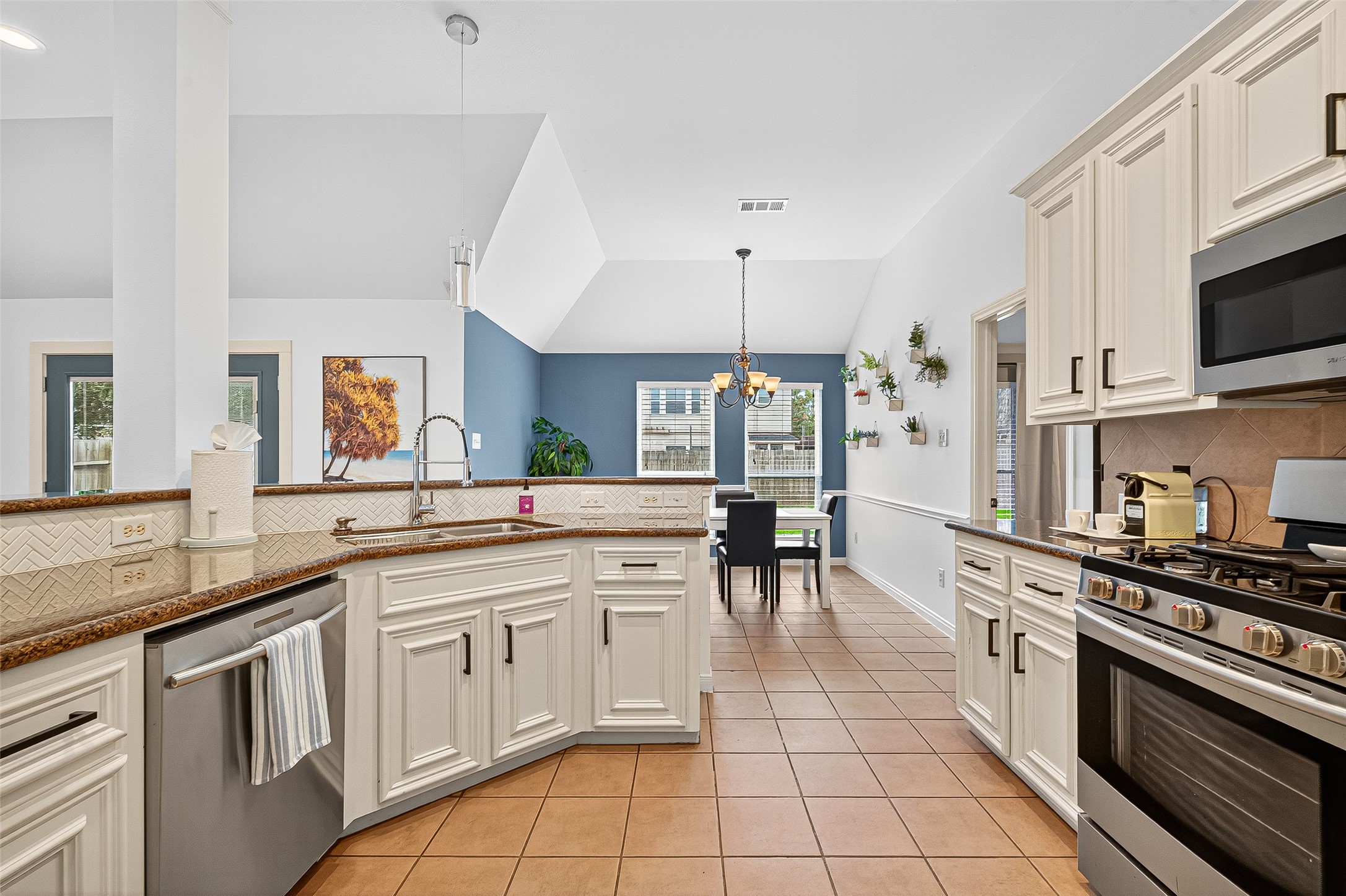 3606 Paigewood Drive Property Photo 12