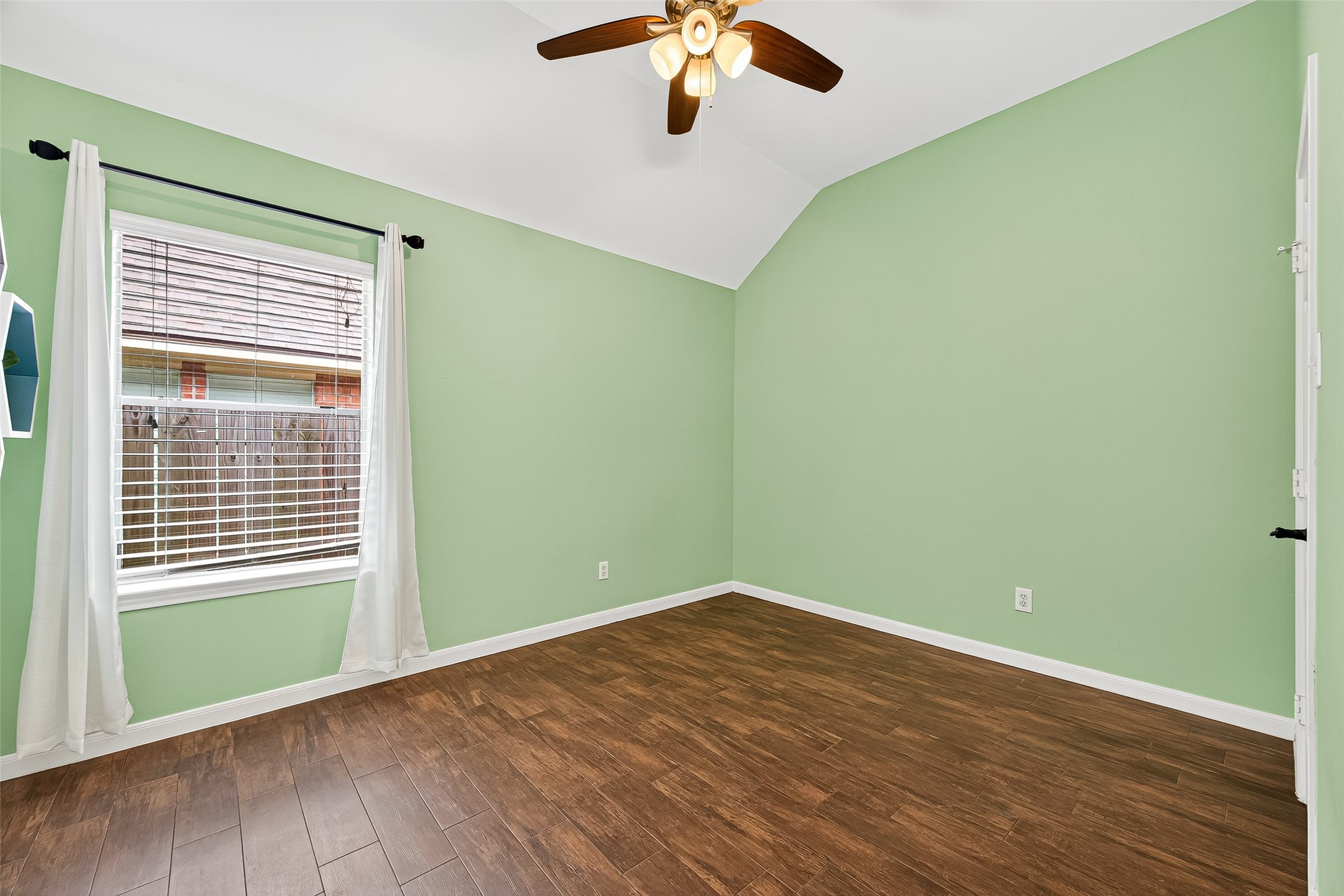 3606 Paigewood Drive Property Photo 25