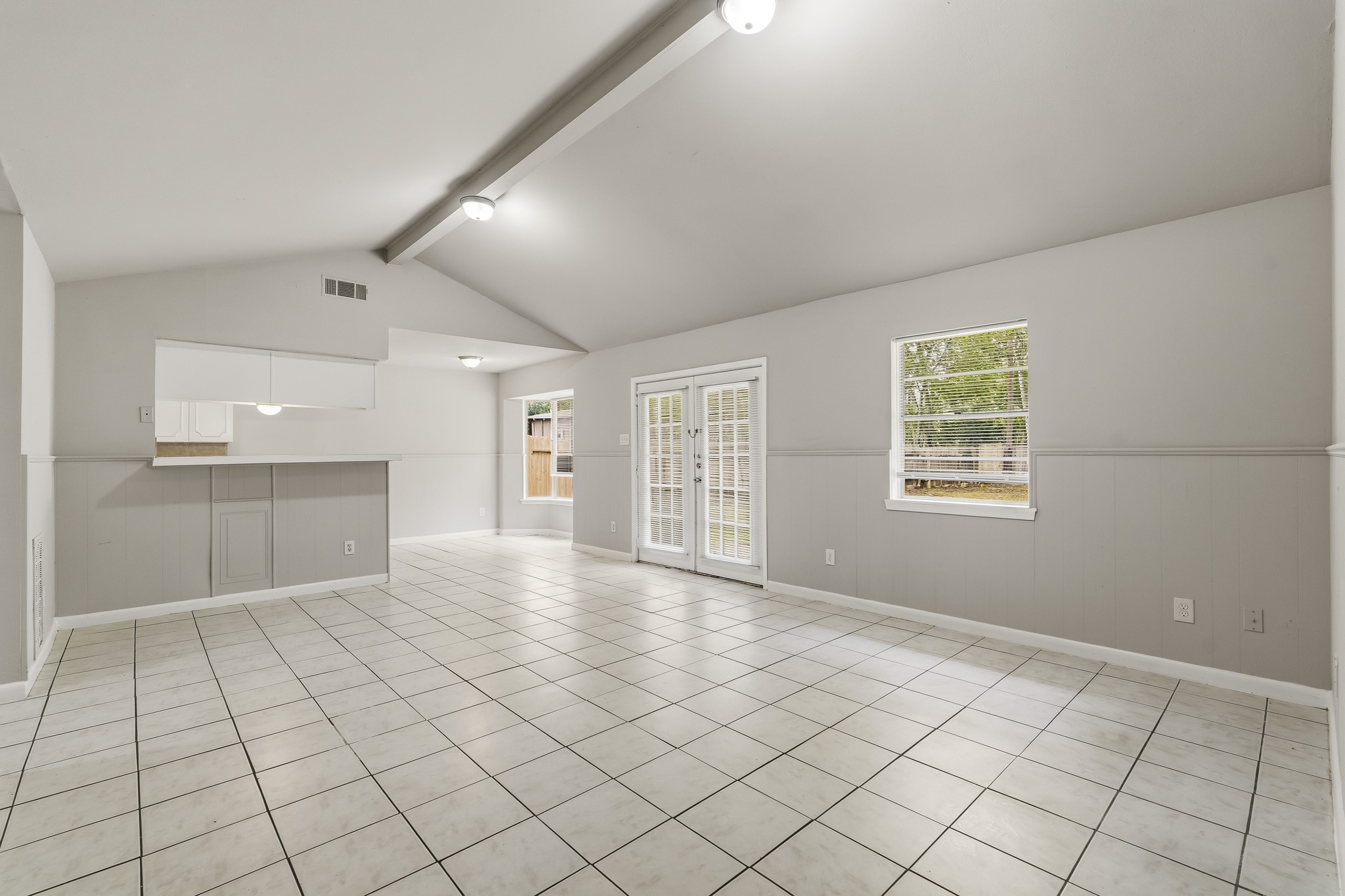 5239 Selinsky Road Property Photo 4