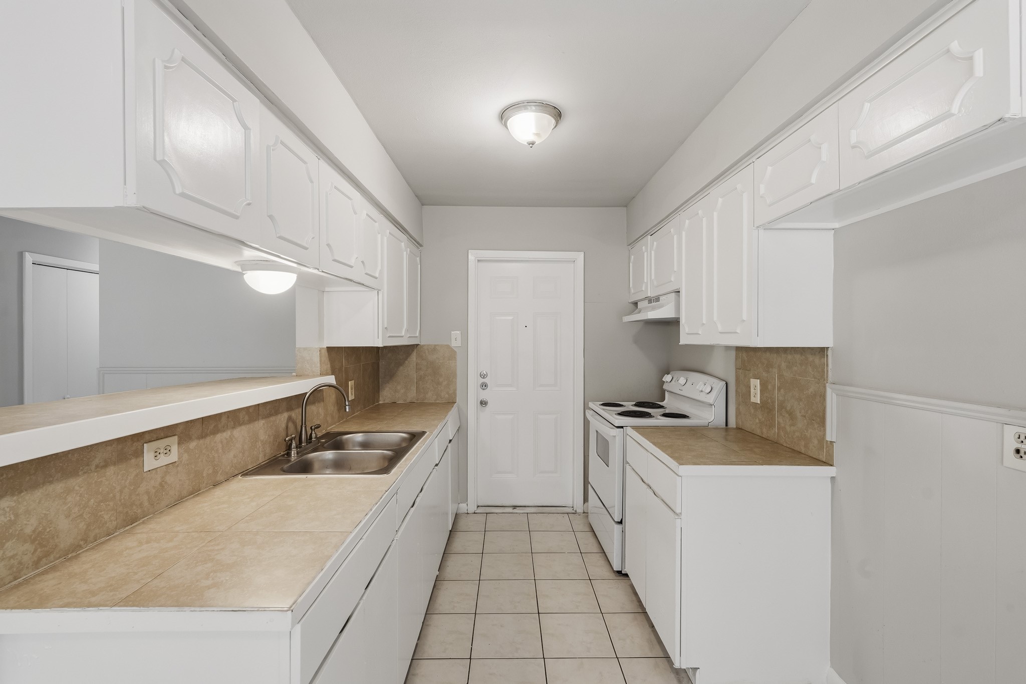 5239 Selinsky Road Property Photo 7