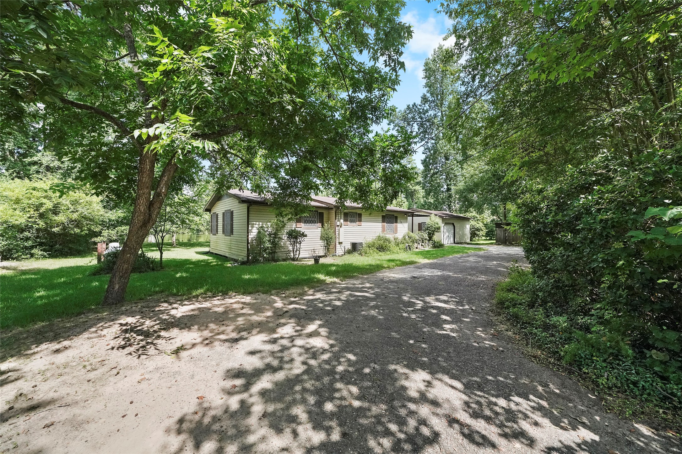 18121 Atkinson Lane Property Photo 1