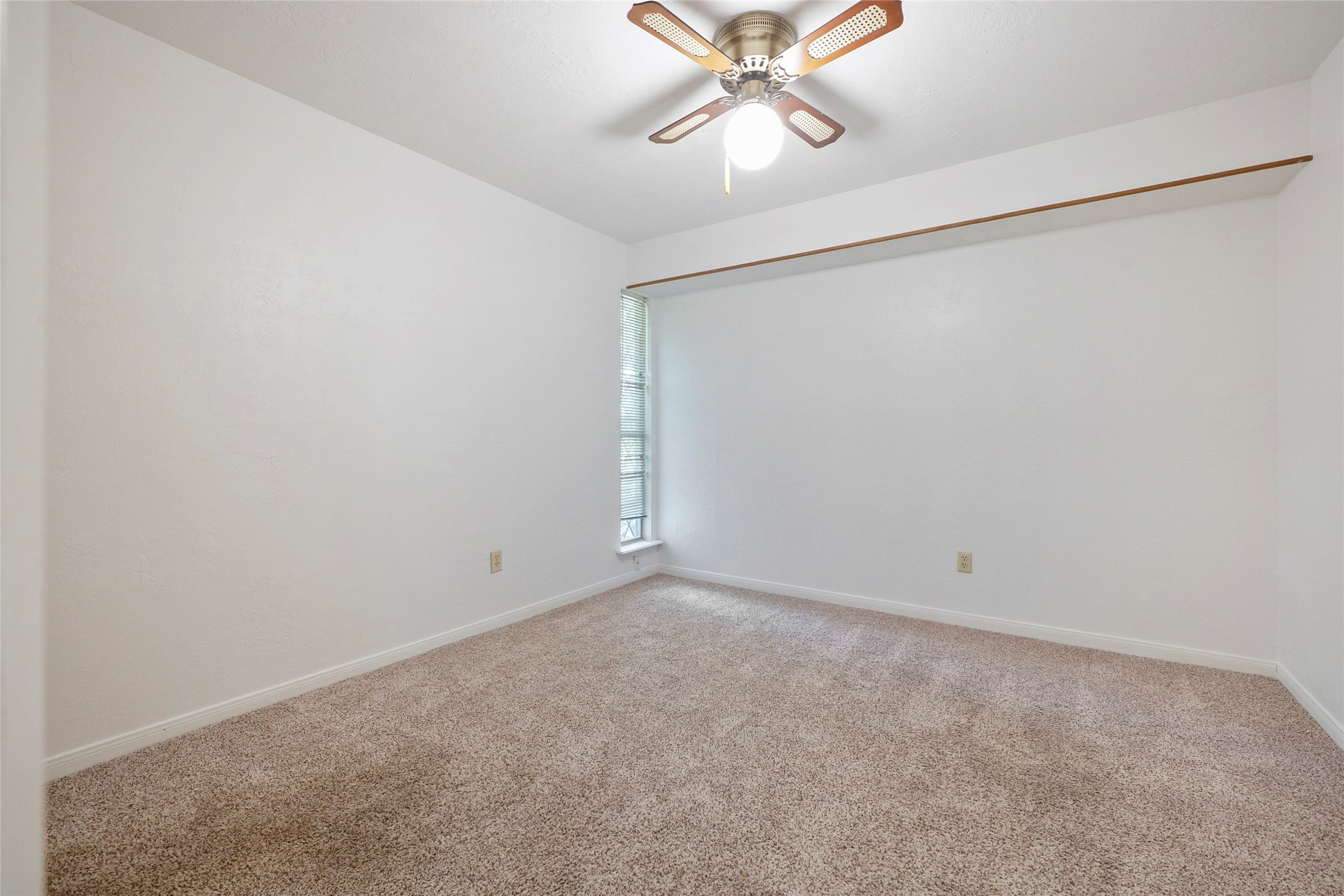 18121 Atkinson Lane Property Photo 23