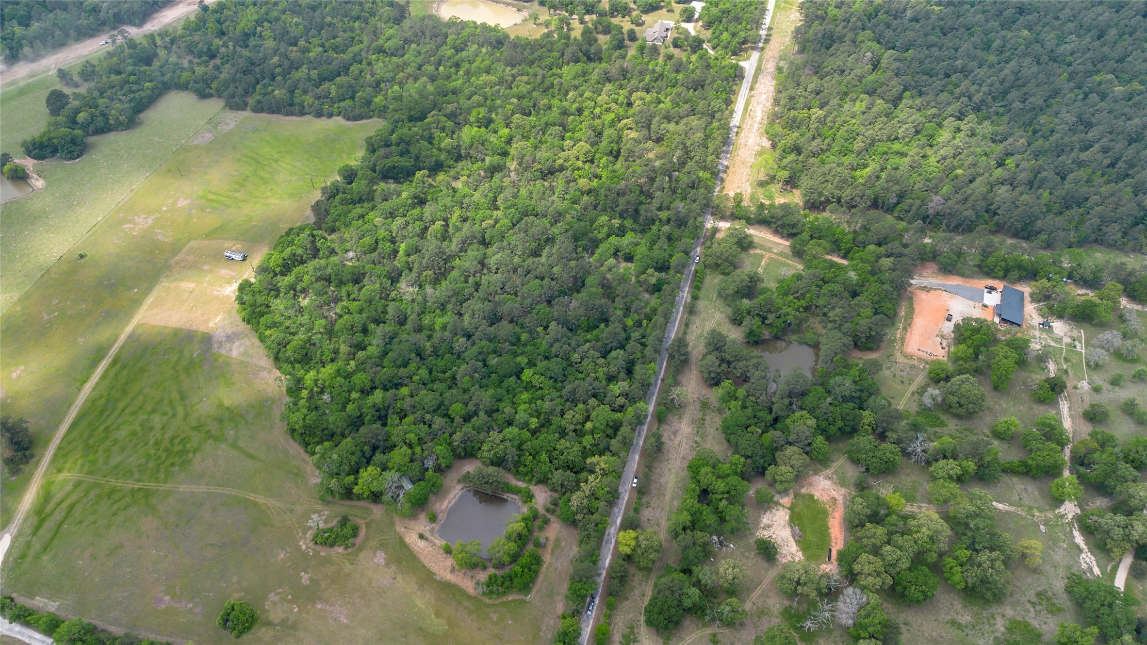 403 Pool Rd Property Photo 4