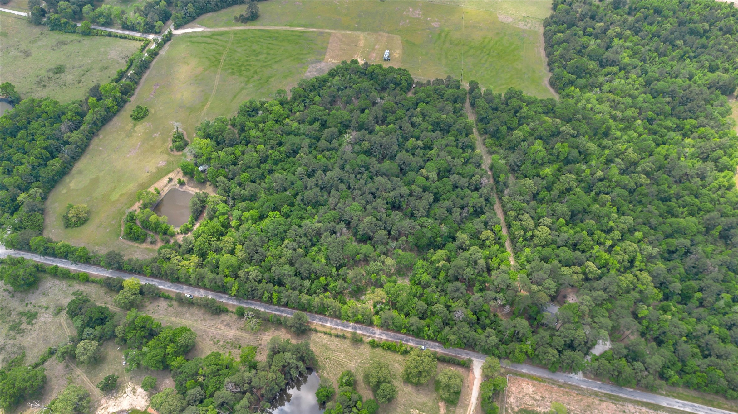 403 Pool Rd Property Photo 5