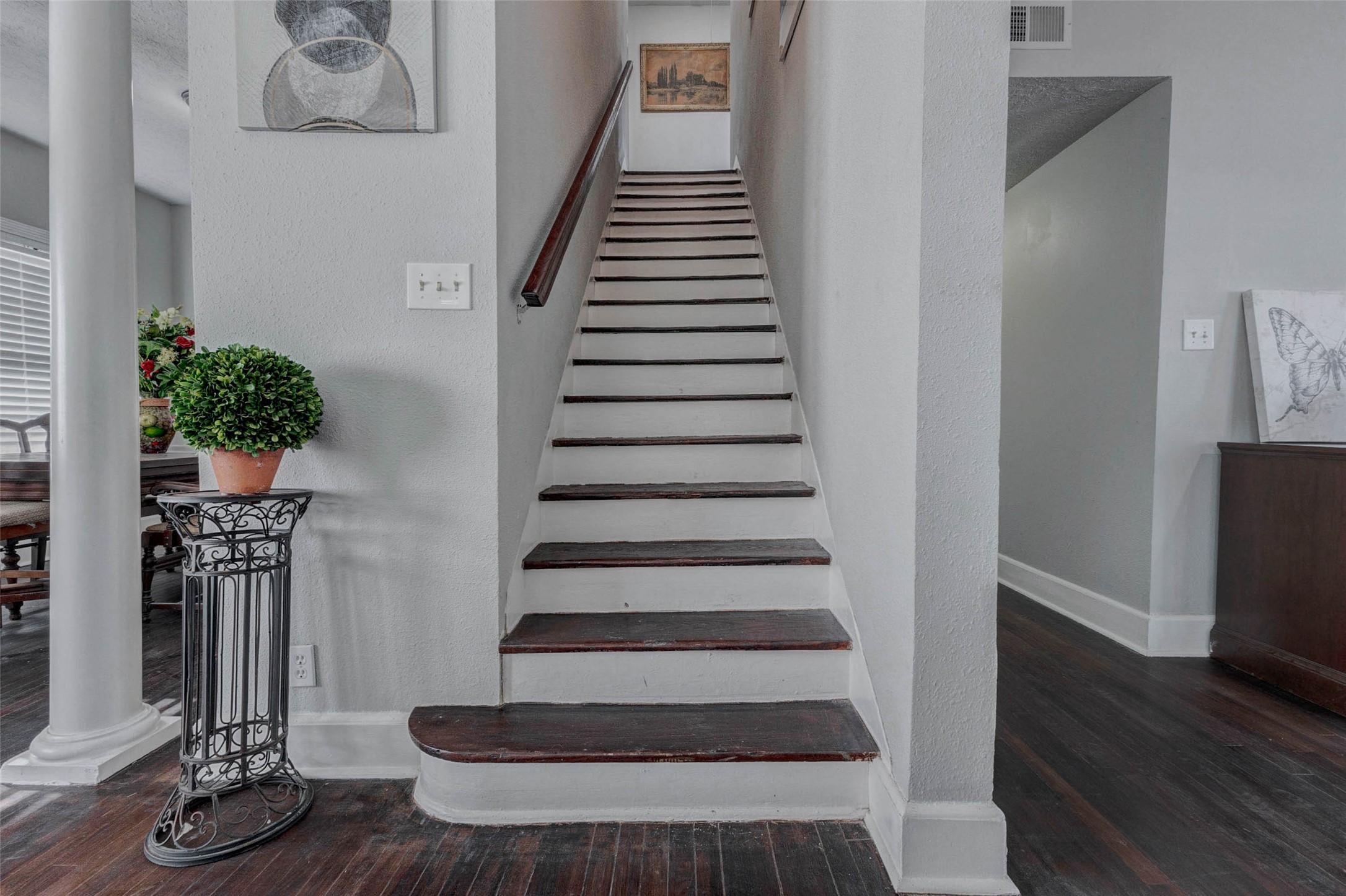 2410 Cleburne Street Property Photo 21