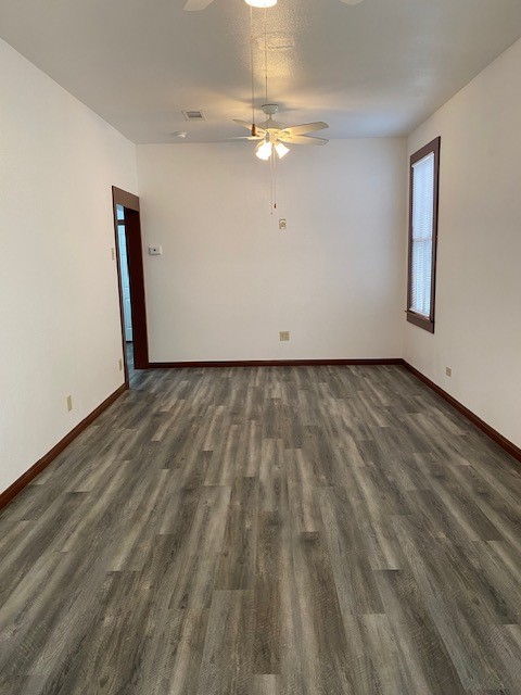 3914 Bernardo De Galvez Avenue Property Photo 3
