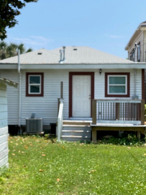 3914 Bernardo De Galvez Avenue Property Photo 12