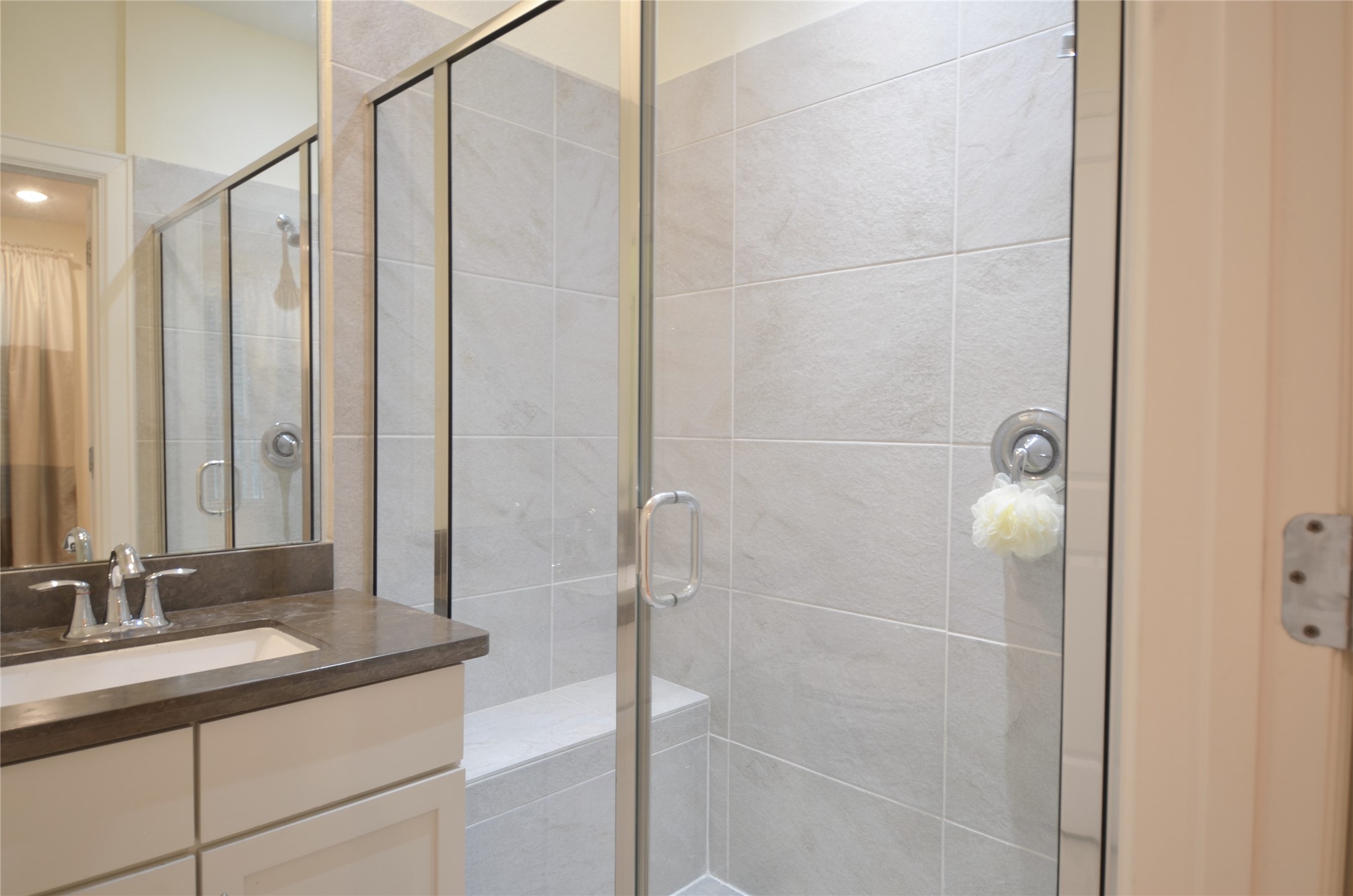 3408 La Branch Street B Property Photo 6