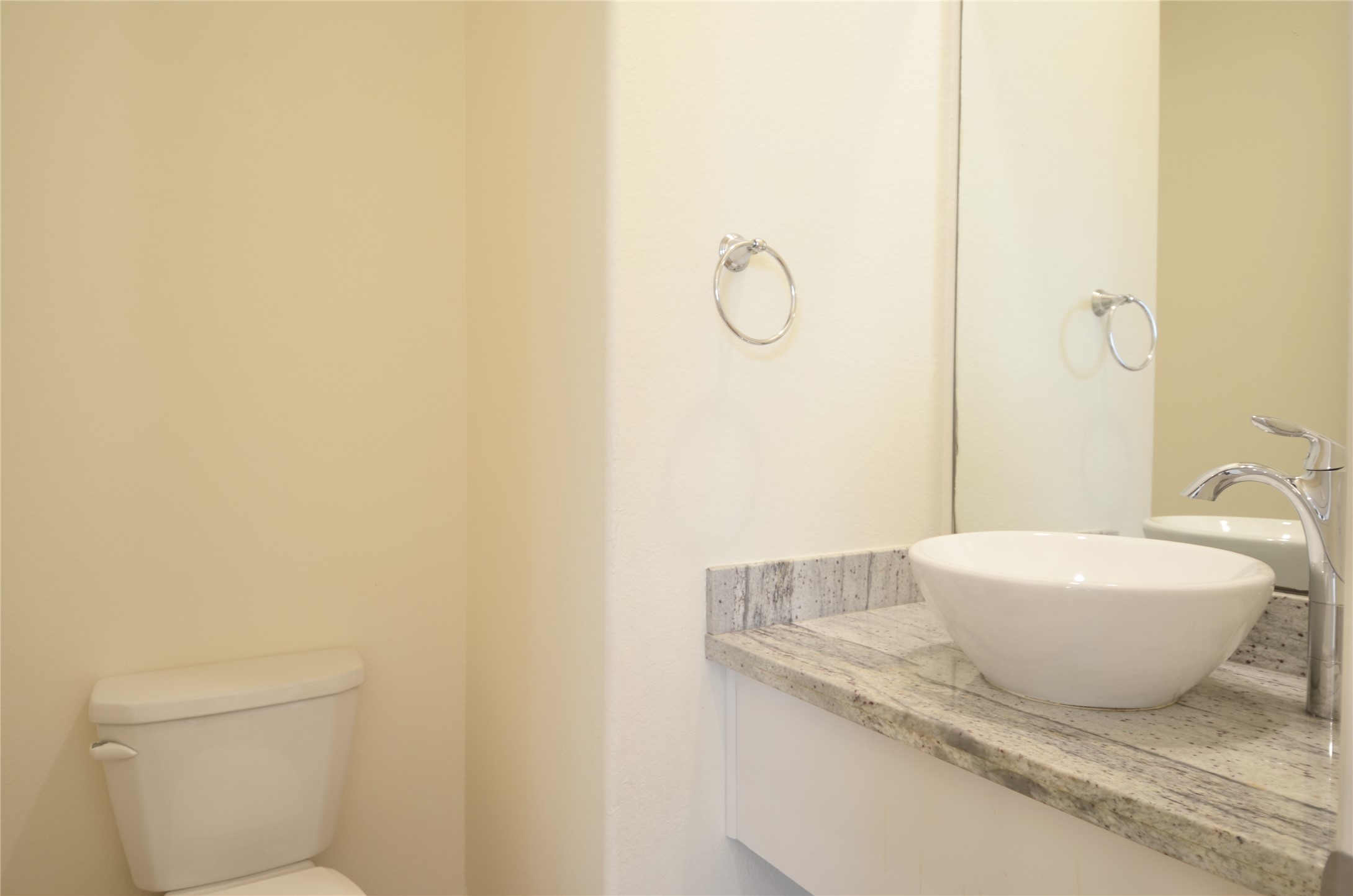 3408 La Branch Street B Property Photo 15