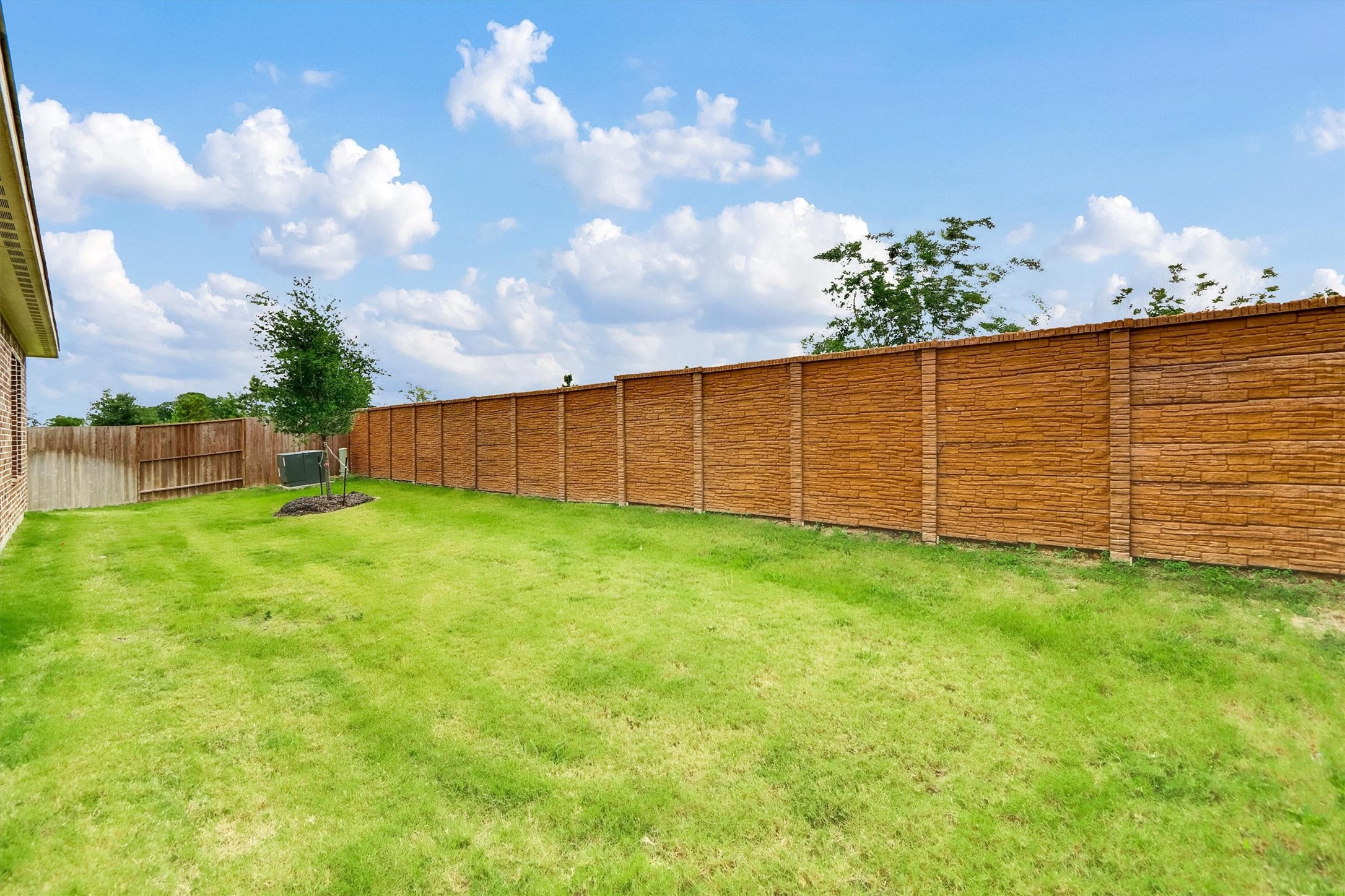 5714 Caracara Property Photo 34