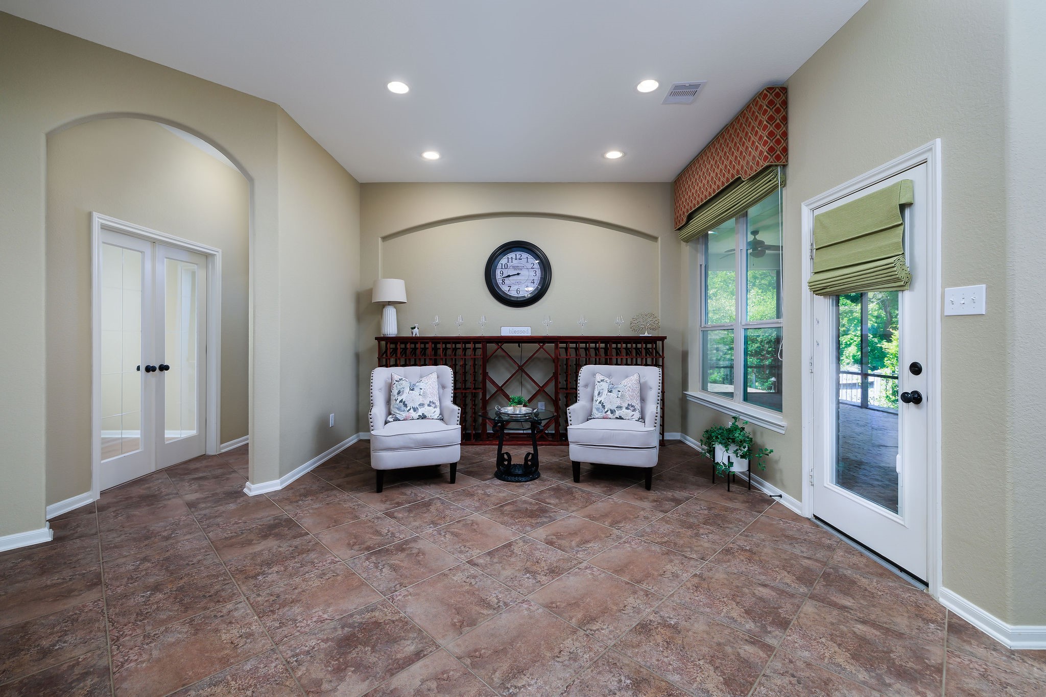 3573 Falcon Way Property Photo 6