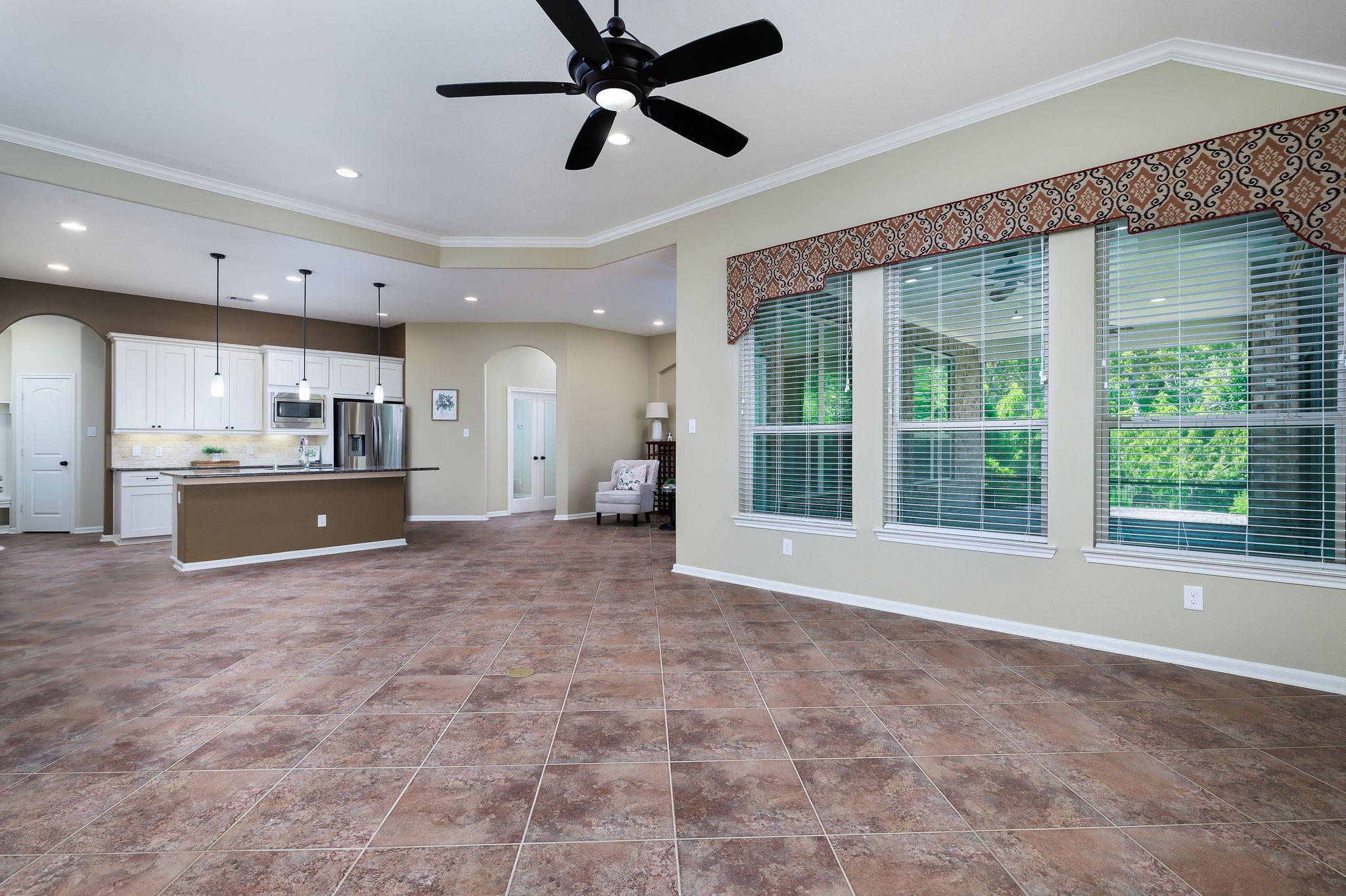 3573 Falcon Way Property Photo 8