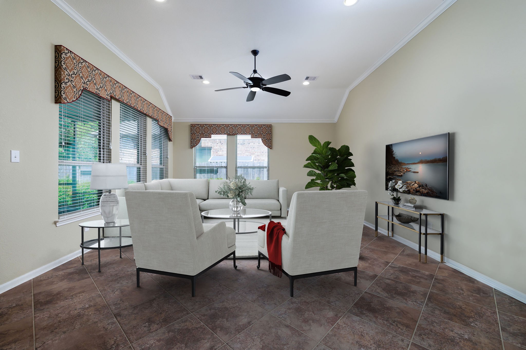 3573 Falcon Way Property Photo 11