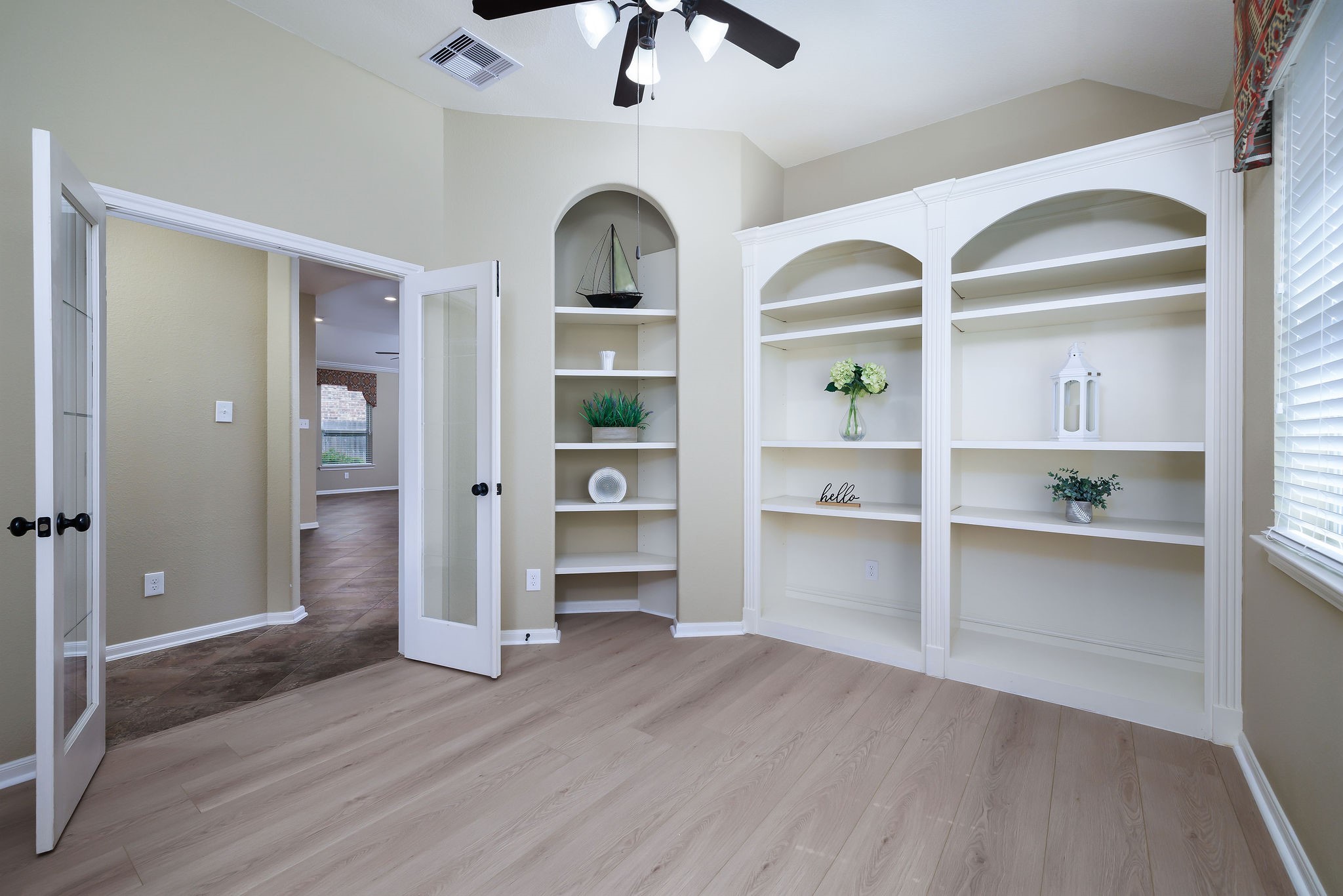 3573 Falcon Way Property Photo 17