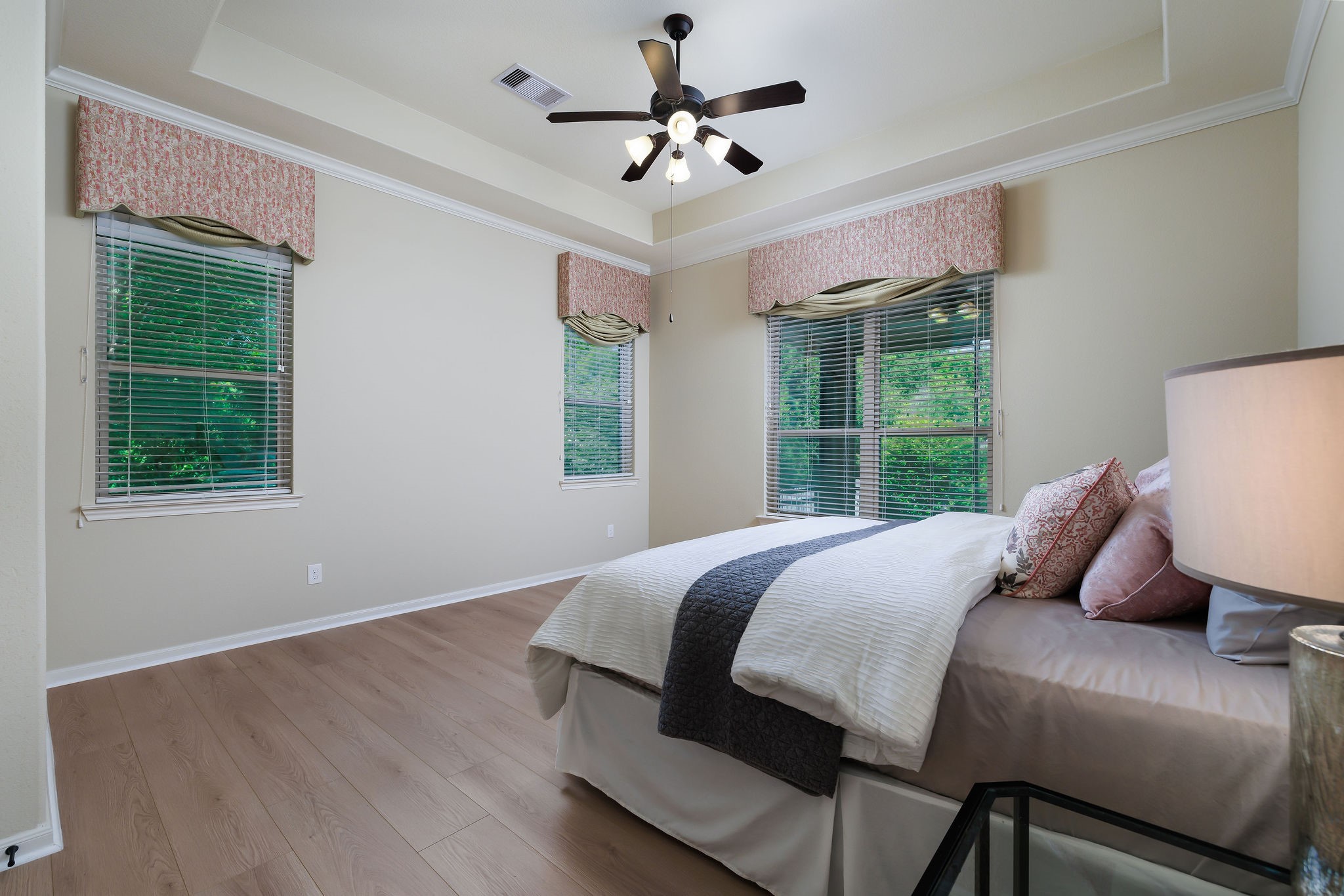 3573 Falcon Way Property Photo 18