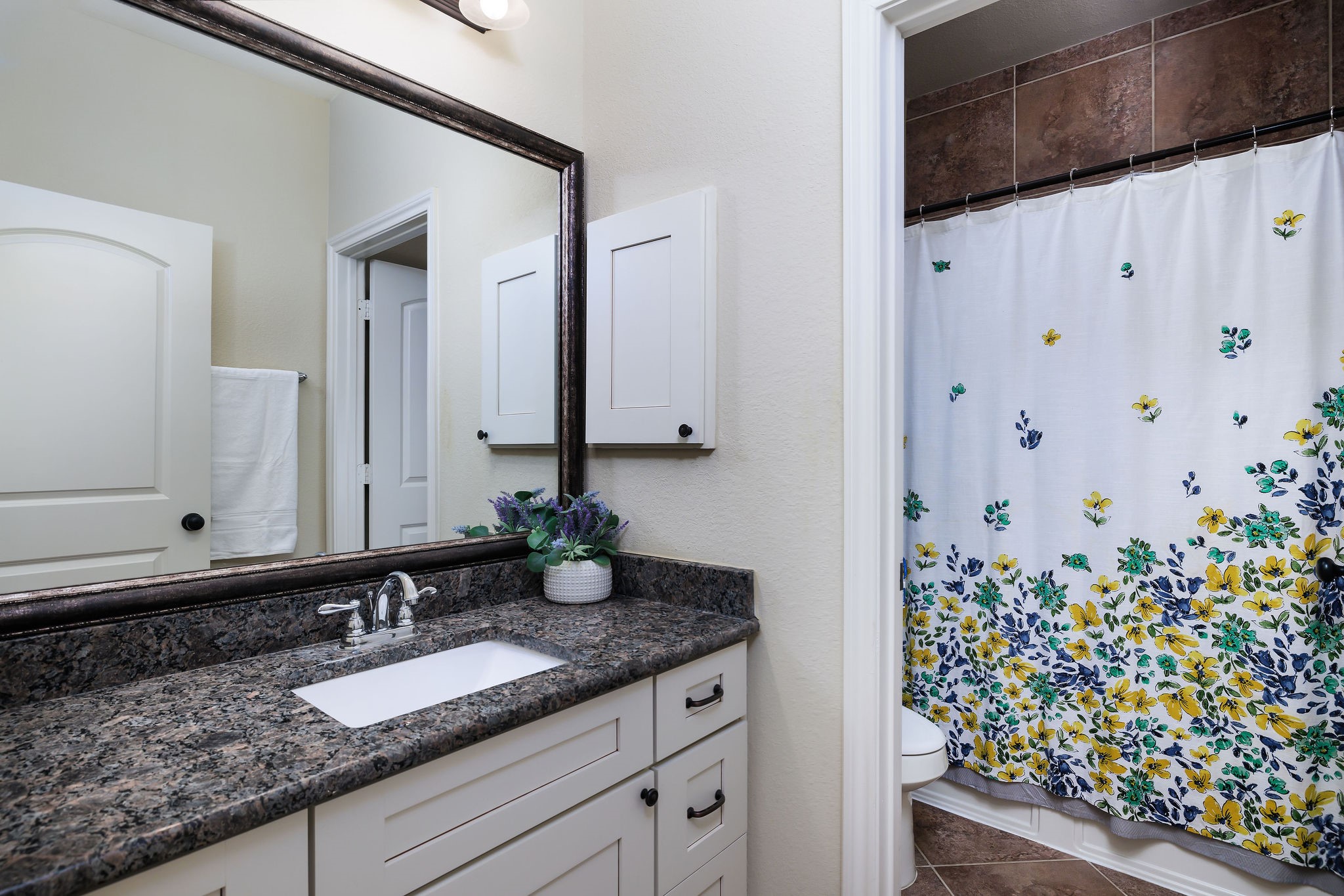 3573 Falcon Way Property Photo 25