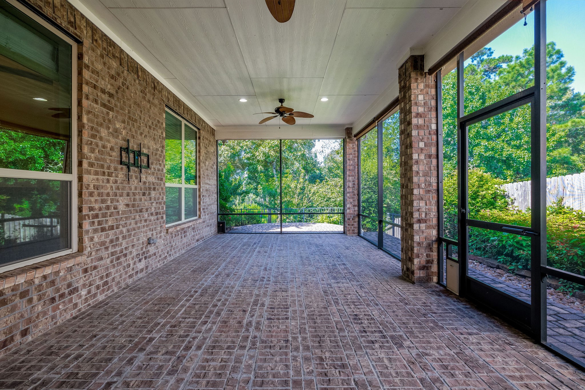 3573 Falcon Way Property Photo 27