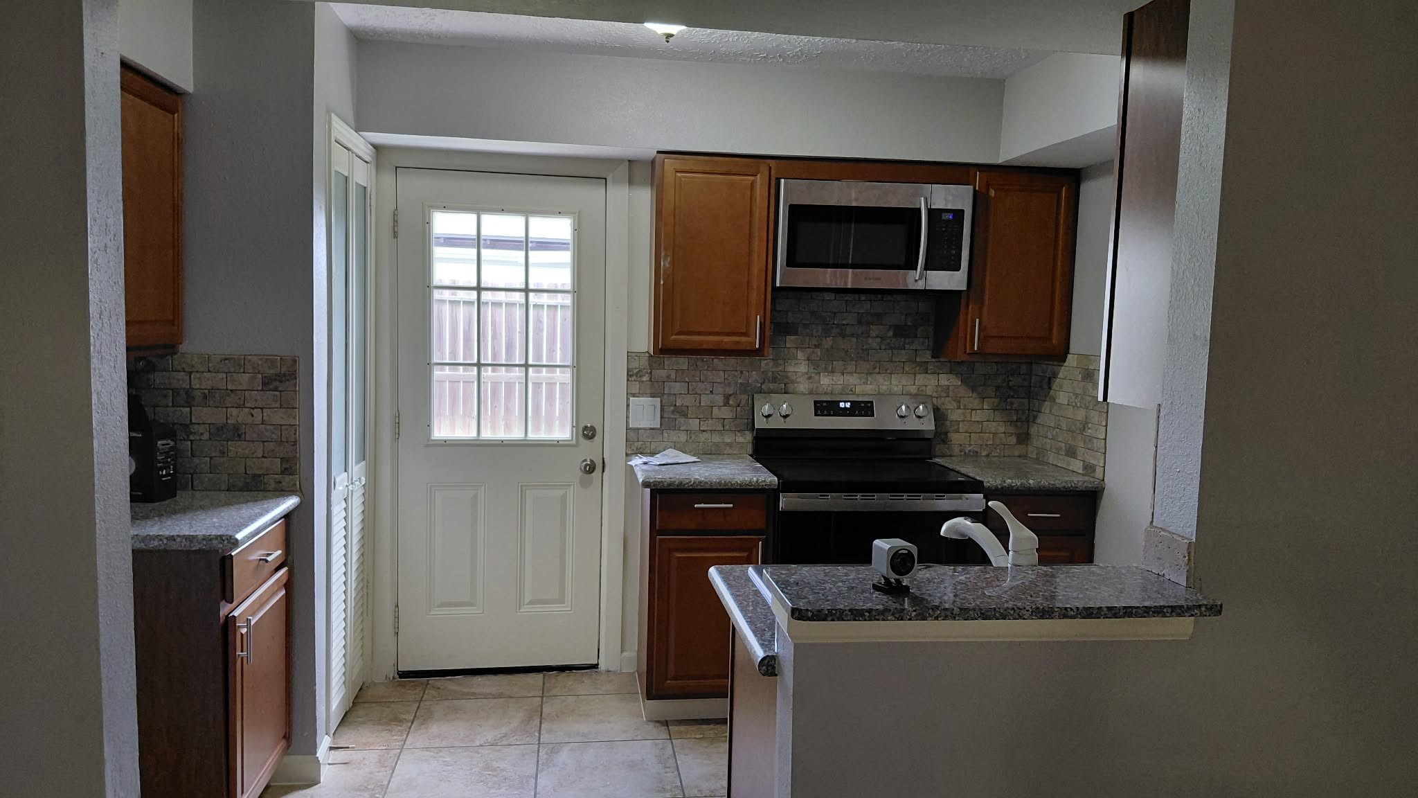 8314 Beechnut Street Property Photo 3