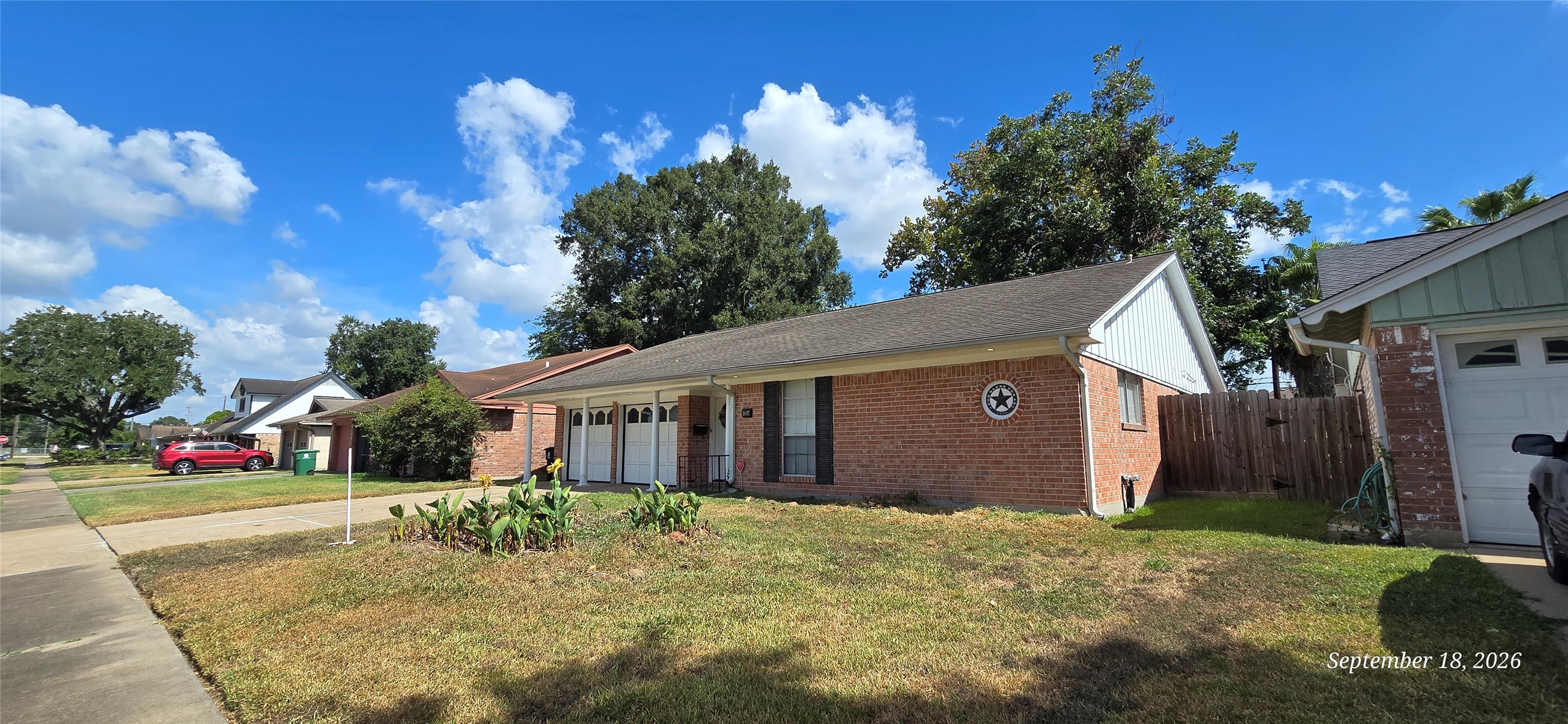 11027 Caribbean Lane Property Photo 4
