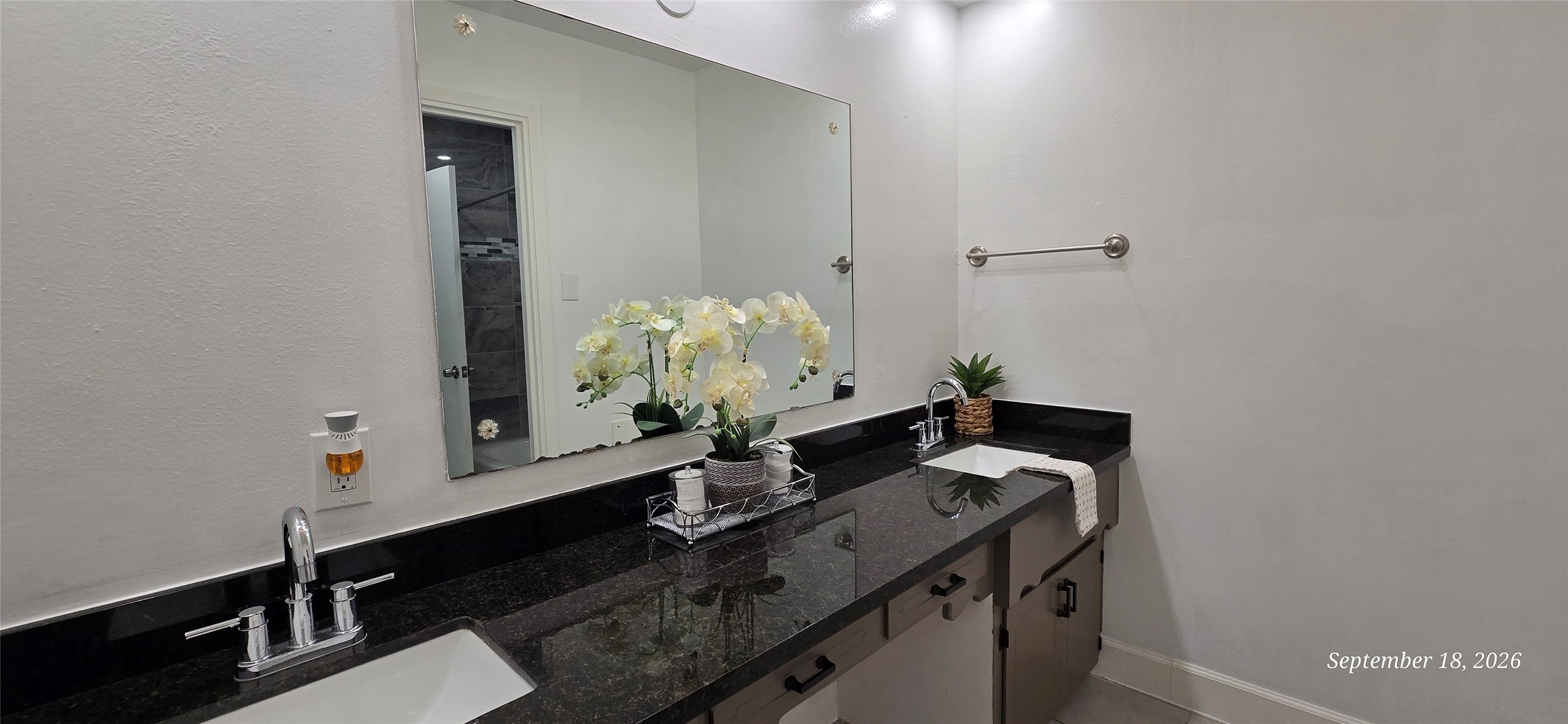 11027 Caribbean Lane Property Photo 15