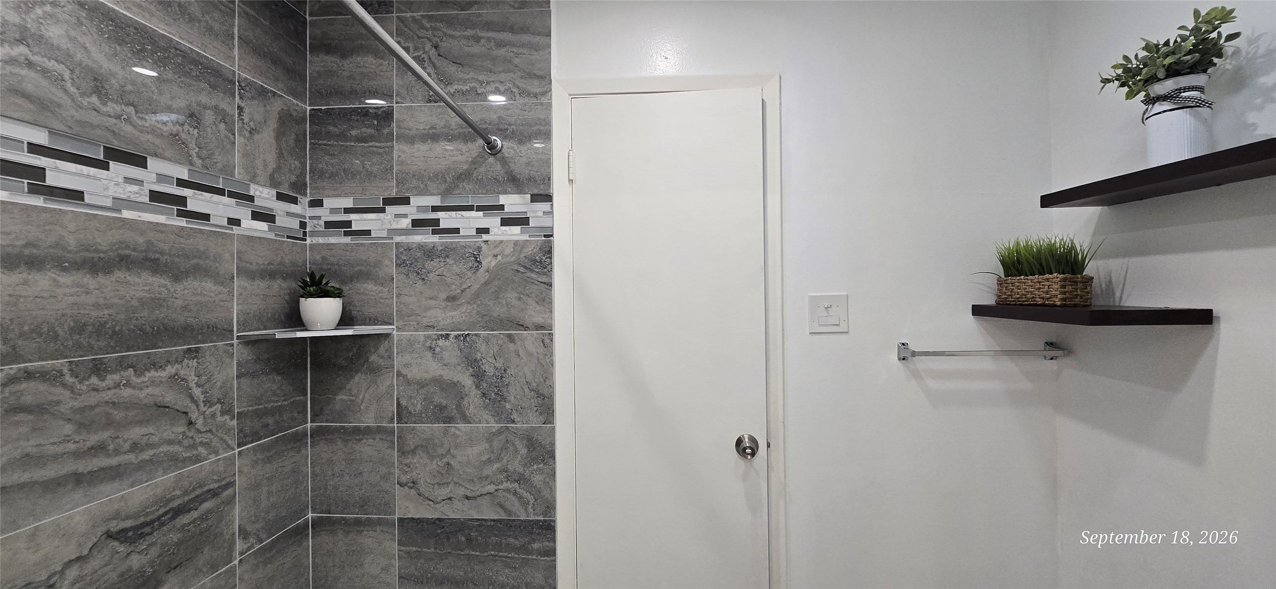 11027 Caribbean Lane Property Photo 17