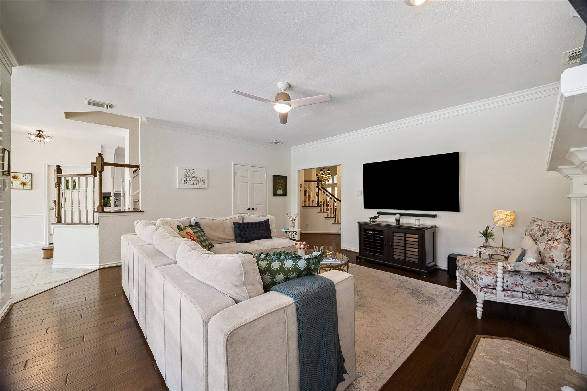26 Epping Forest Way Property Photo 8