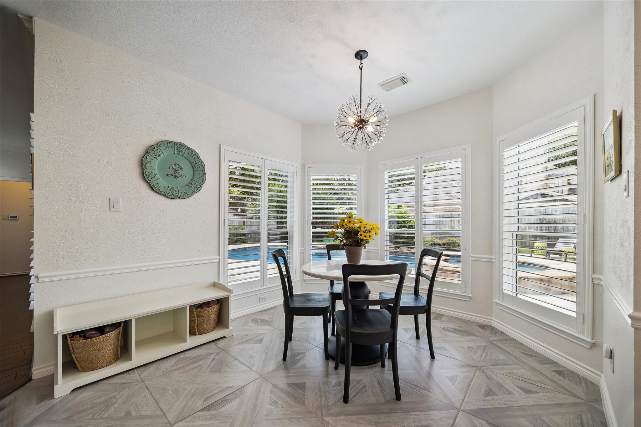 26 Epping Forest Way Property Photo 11