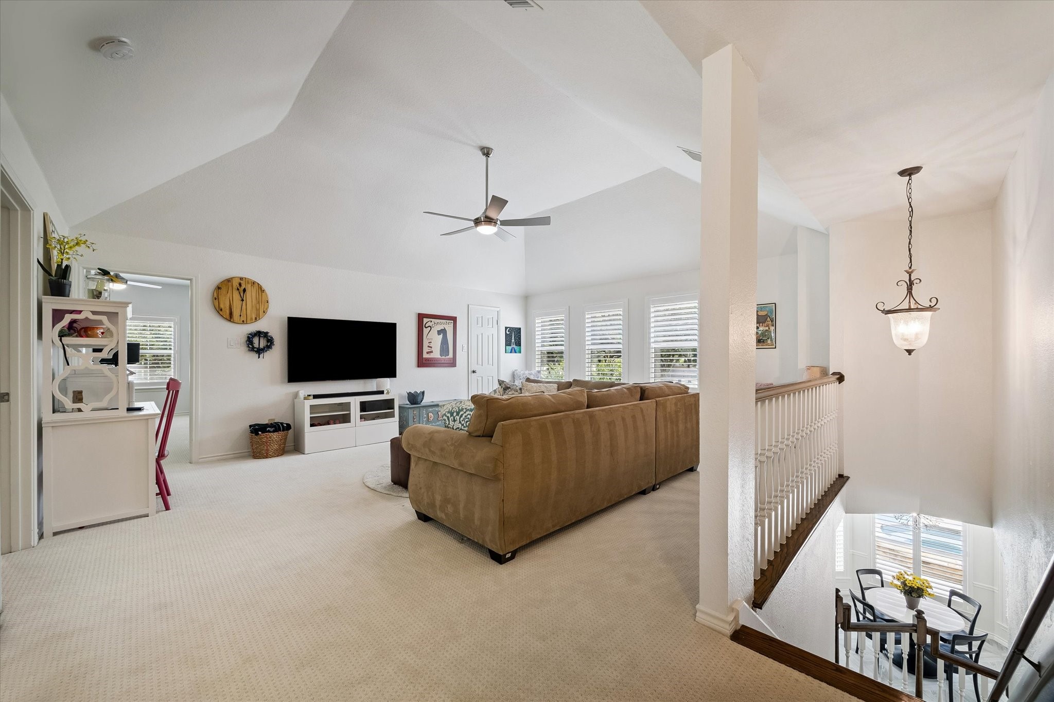 26 Epping Forest Way Property Photo 17
