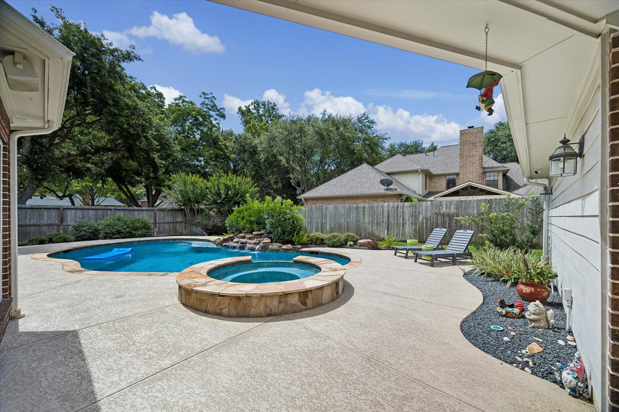26 Epping Forest Way Property Photo 24