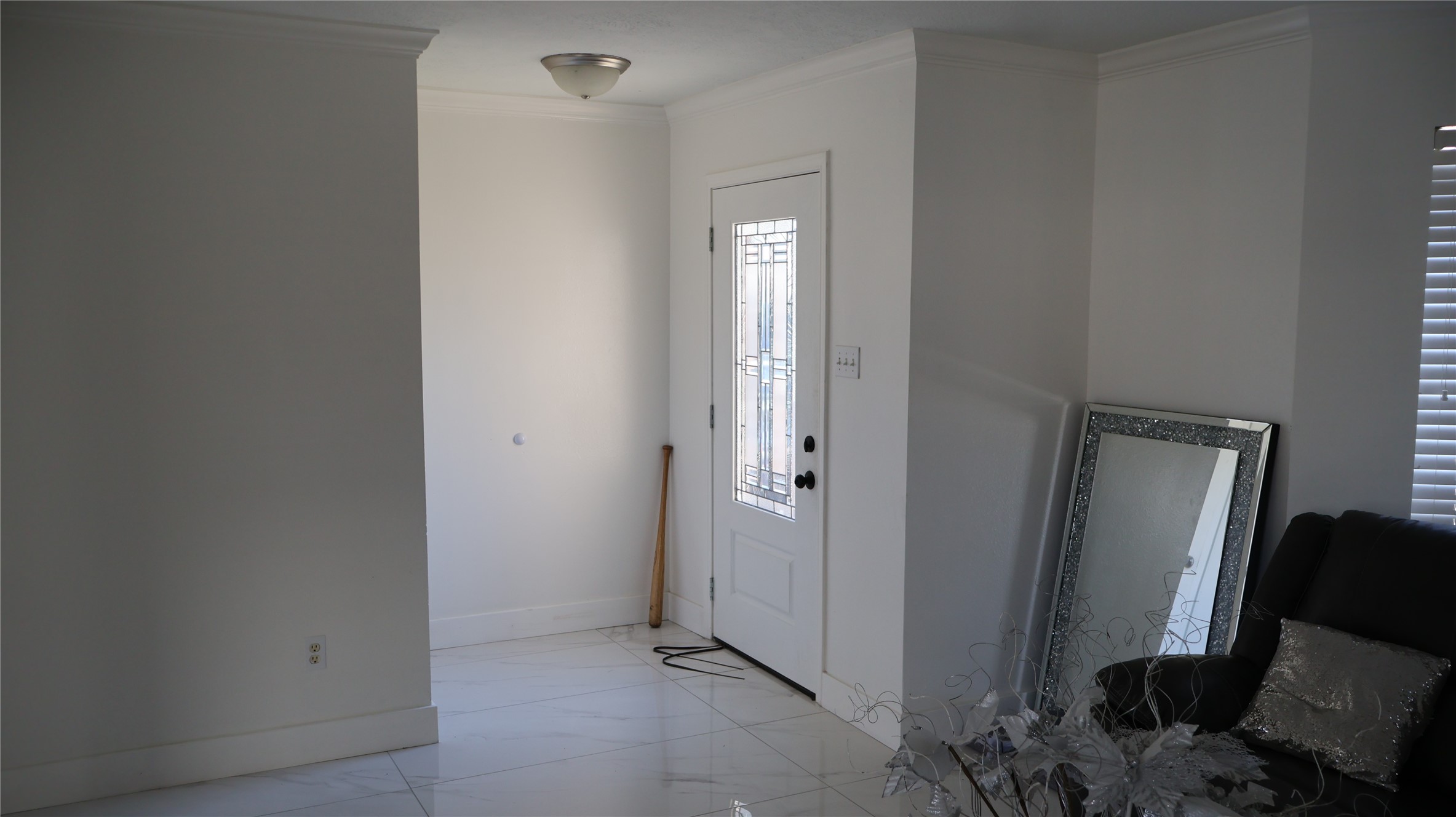 710 Hidden Ridge W Property Photo 12