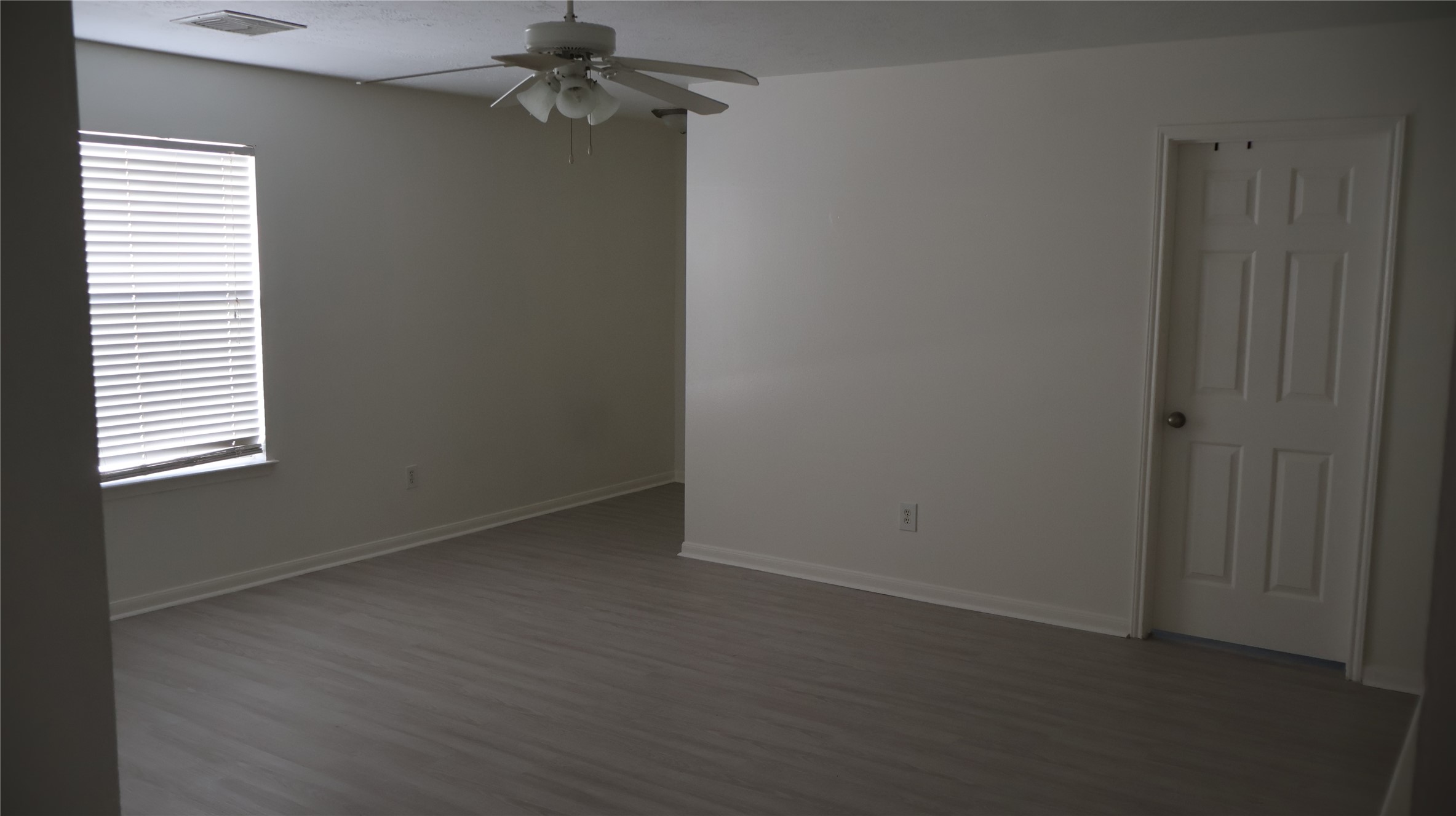 710 Hidden Ridge W Property Photo 20