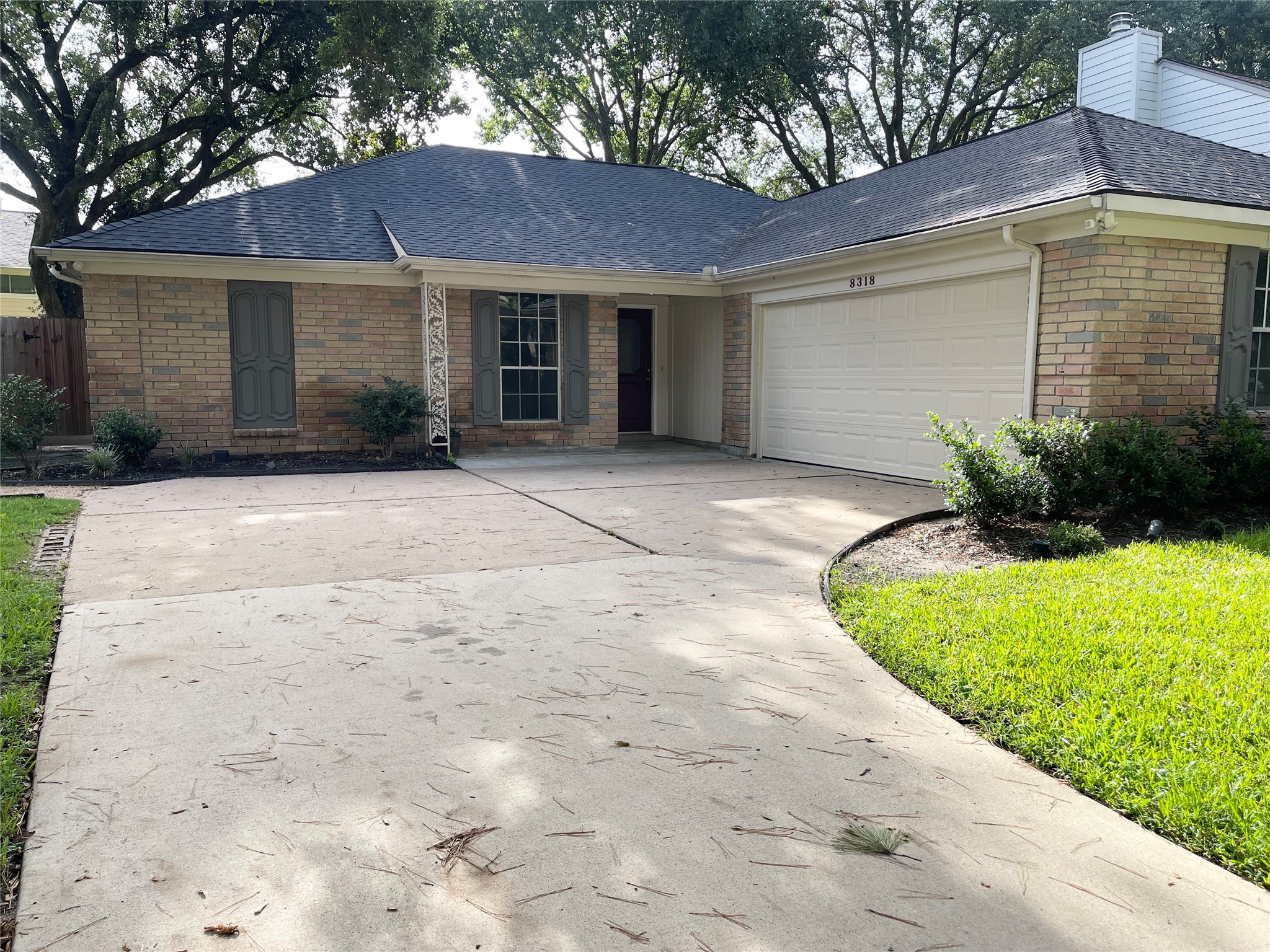 8318 Hot Springs Drive Property Photo 1