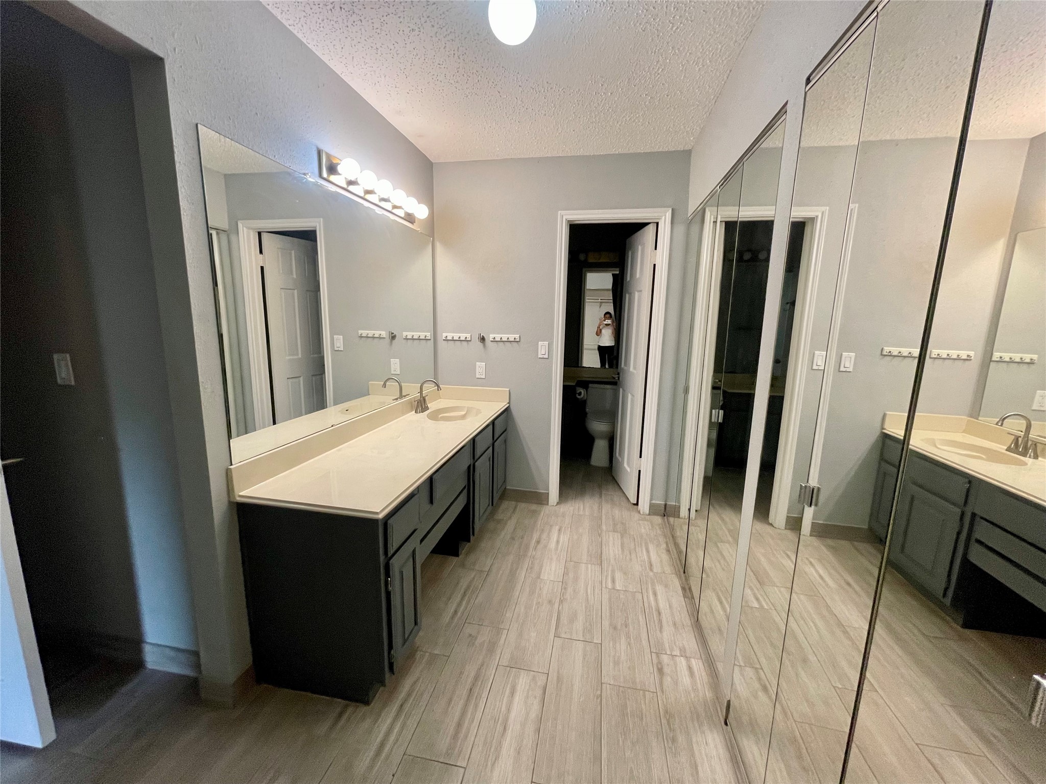 8318 Hot Springs Drive Property Photo 13