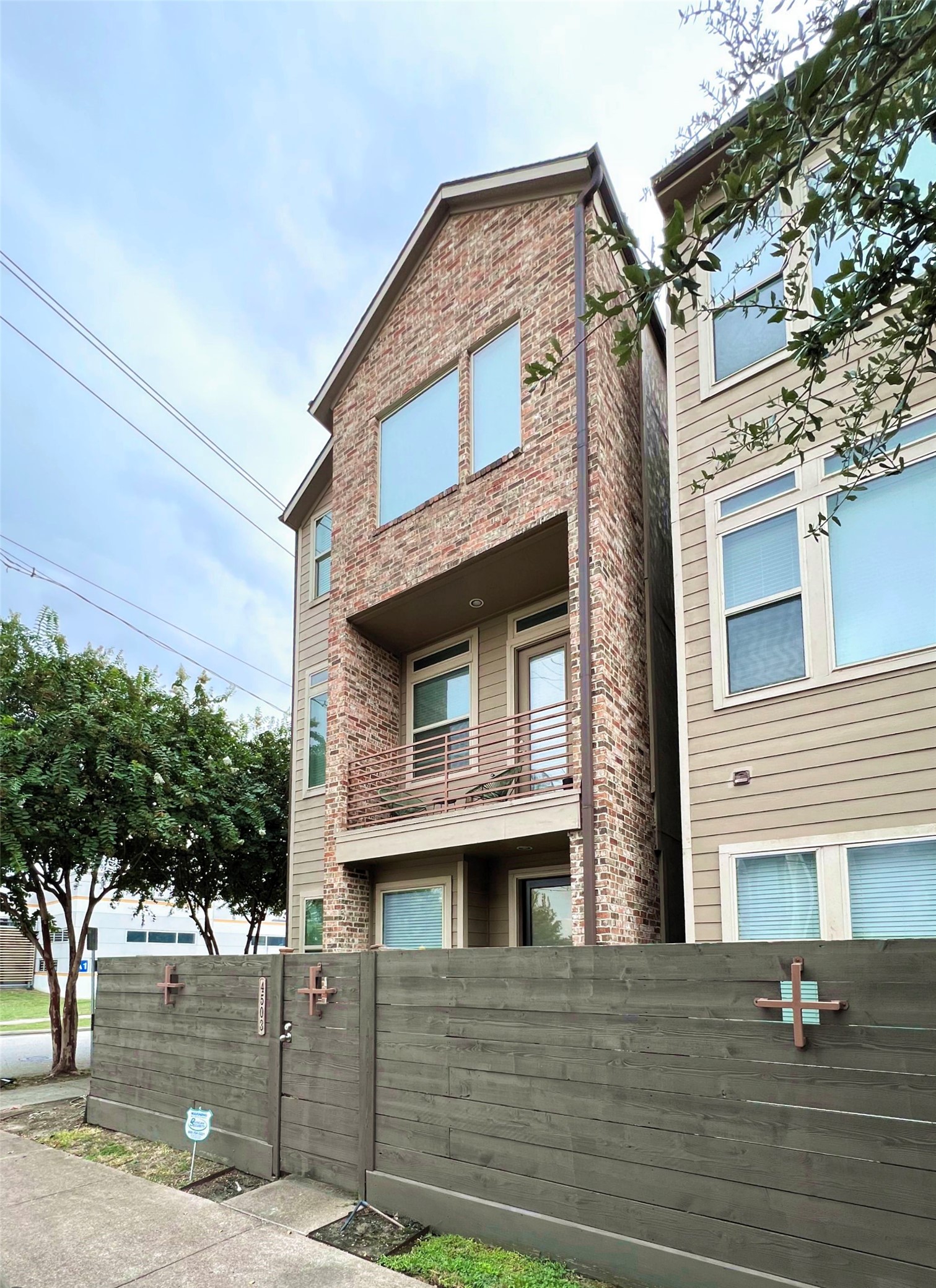 4503 Cornish Street Property Photo 2