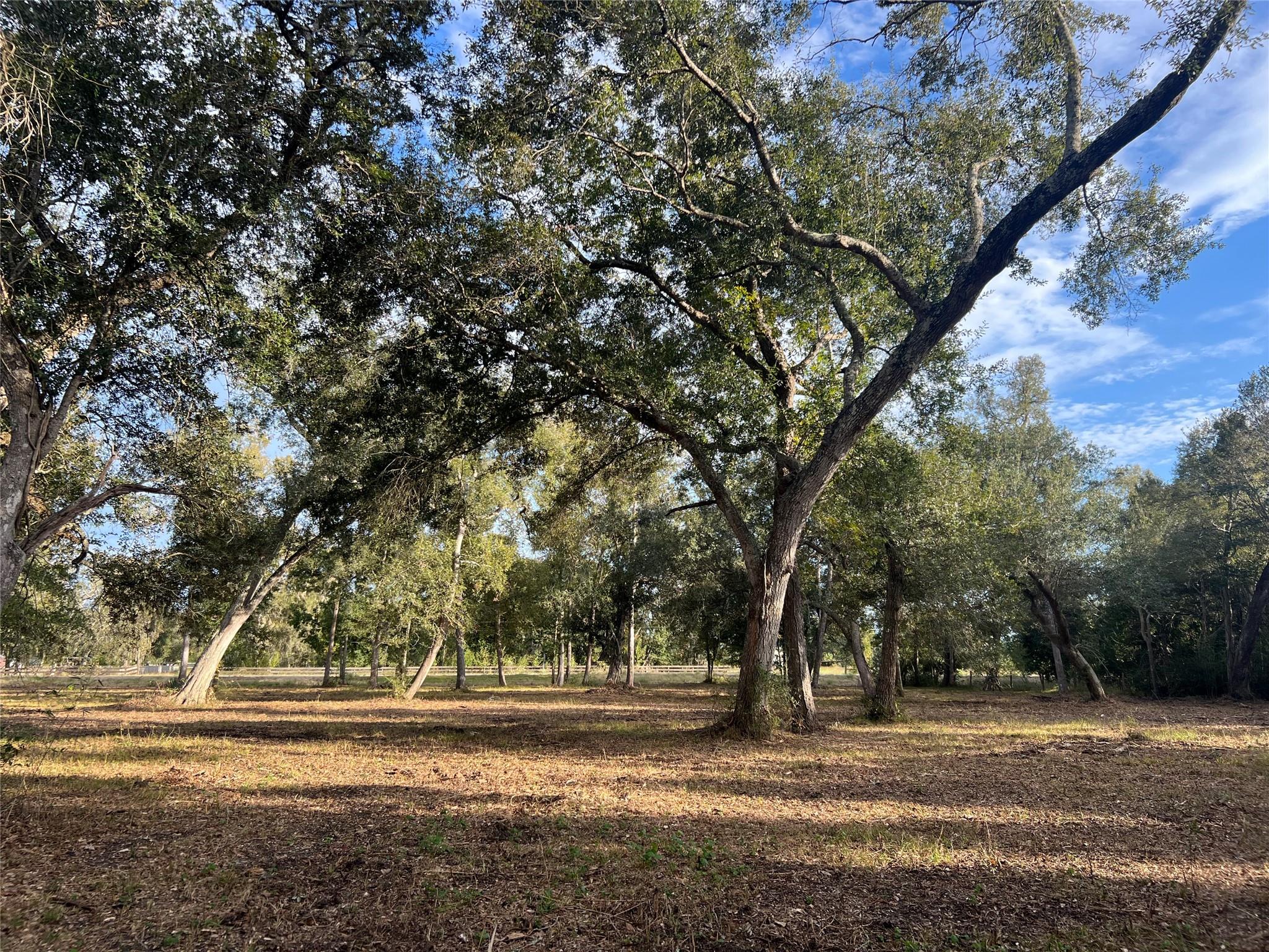 0 Cr-525, Sweeny TX 77480