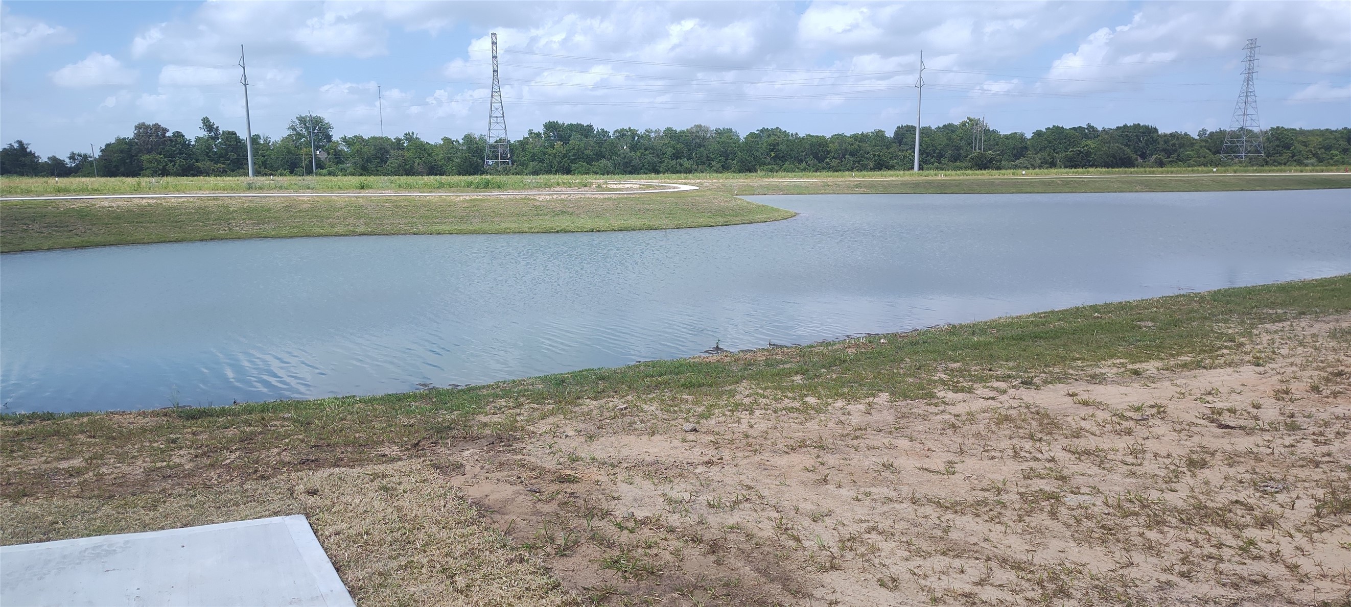 15403 Pinehurst Lane Property Photo 3