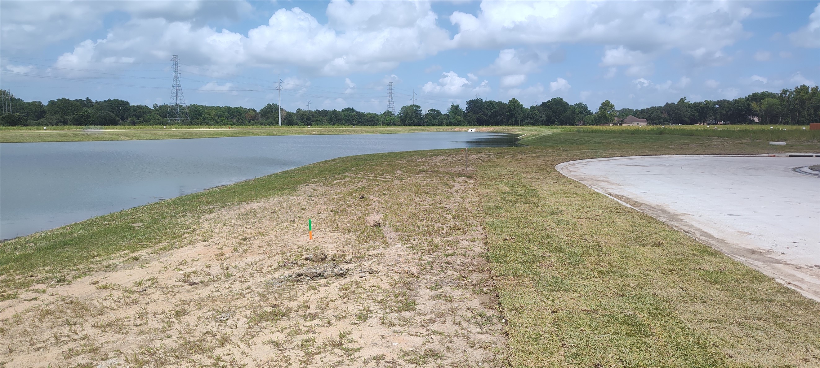 15403 Pinehurst Lane Property Photo 4